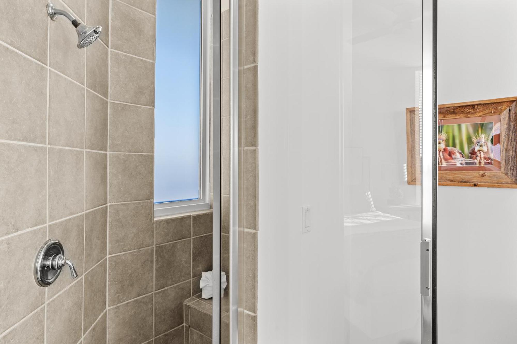 Apartment Silver Towers West 1706 By Newman-dailey *