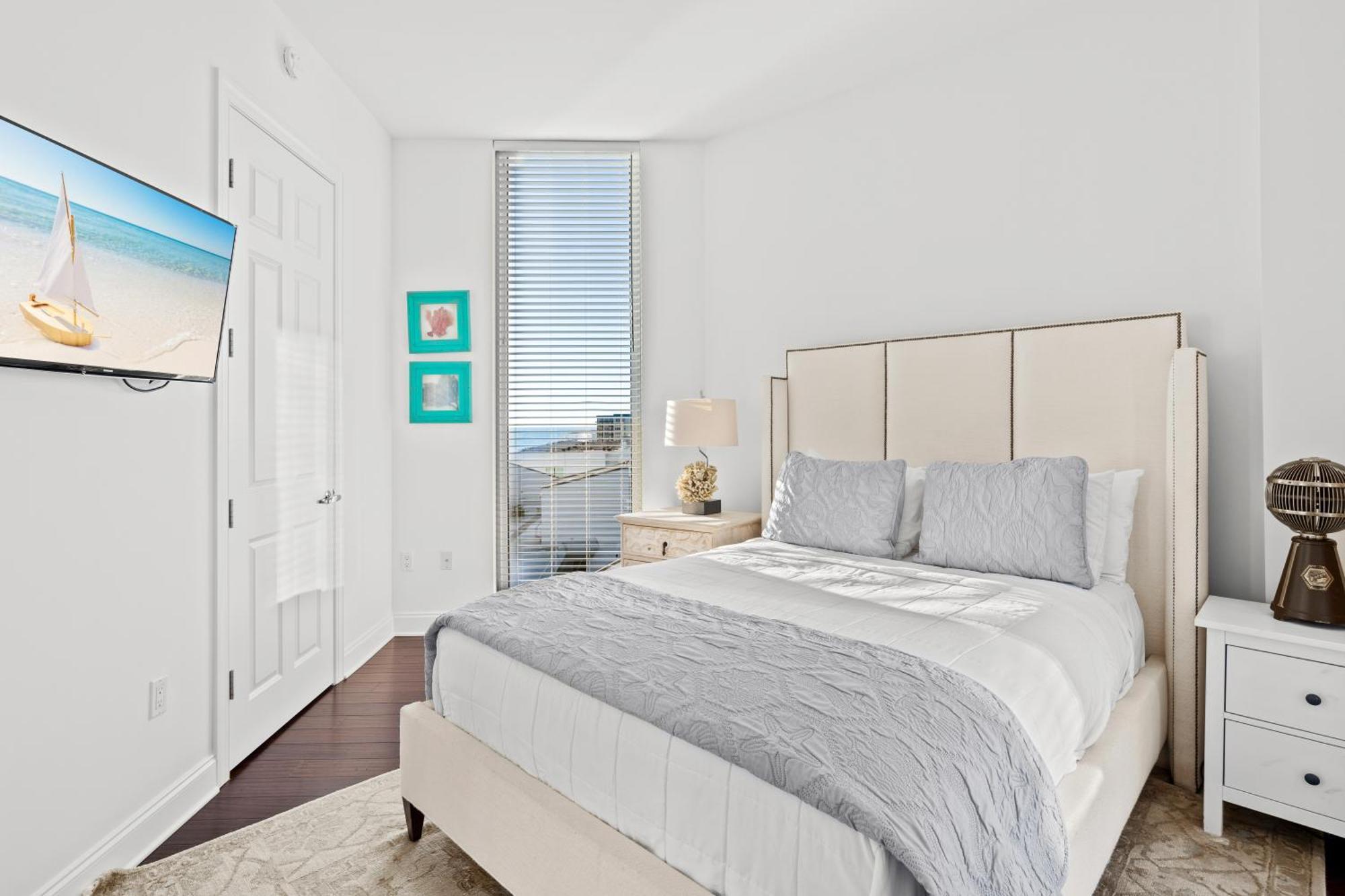 Silver Towers West 1706 By Newman-dailey *