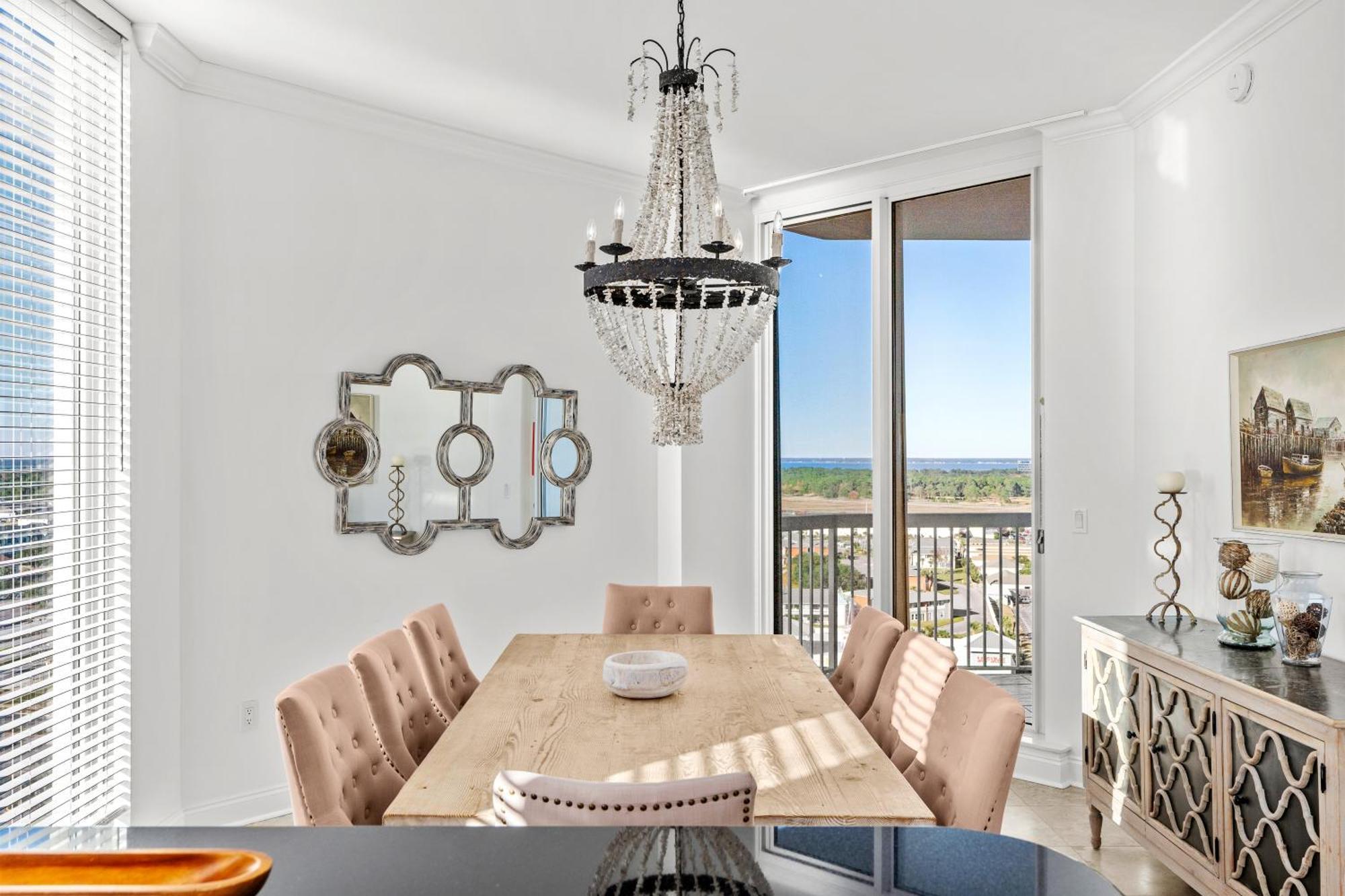 Silver Towers West 1706 By Newman-dailey Apartment