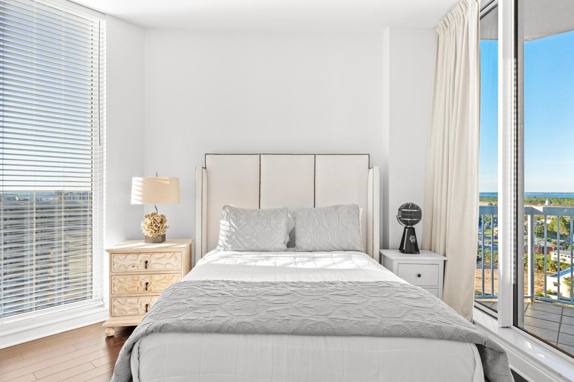 Apartment Silver Towers West 1706 By Newman-dailey *