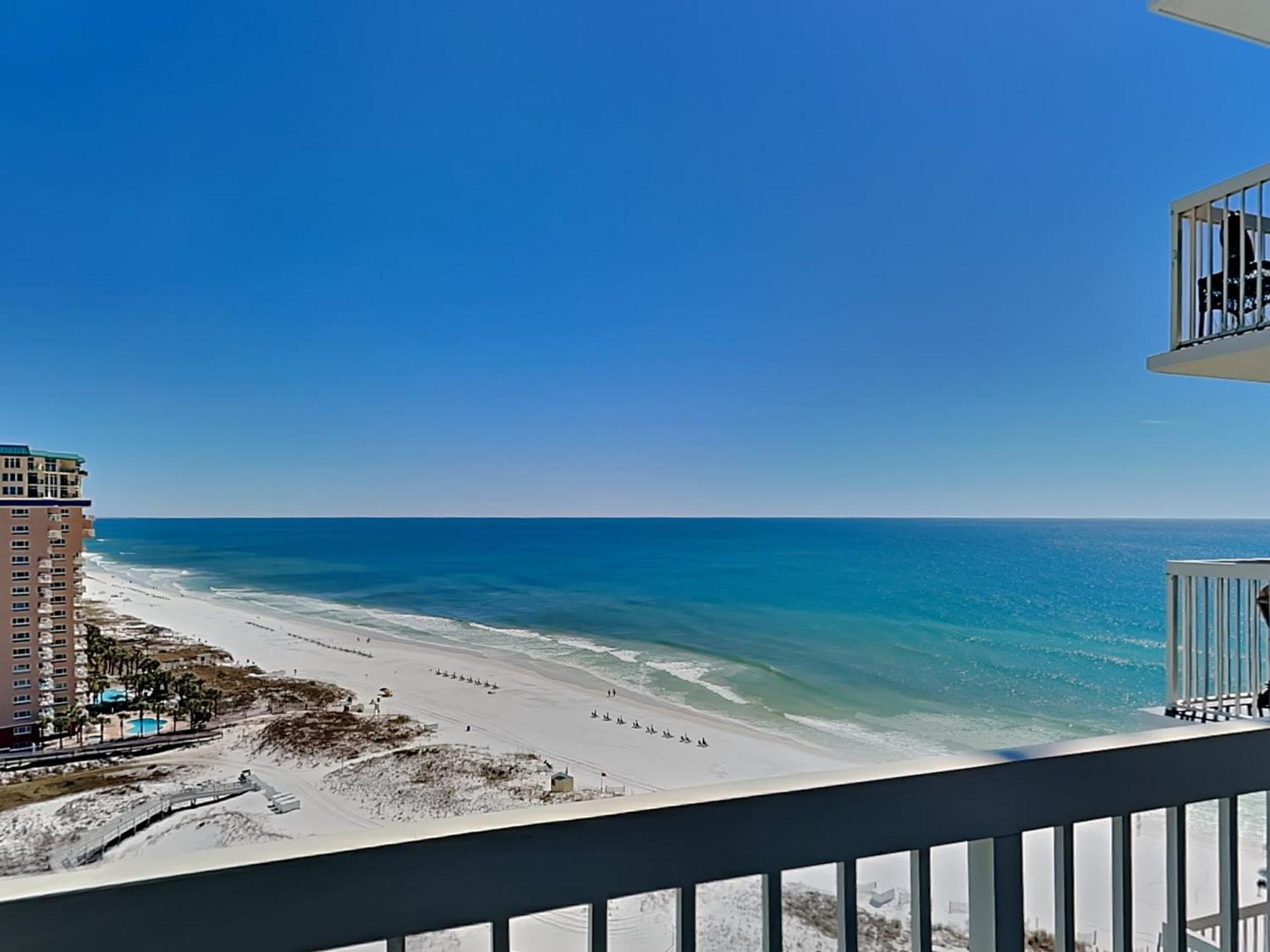 Amazing In With Outdoor Swimming Pool And 2 Bedrooms * Destin