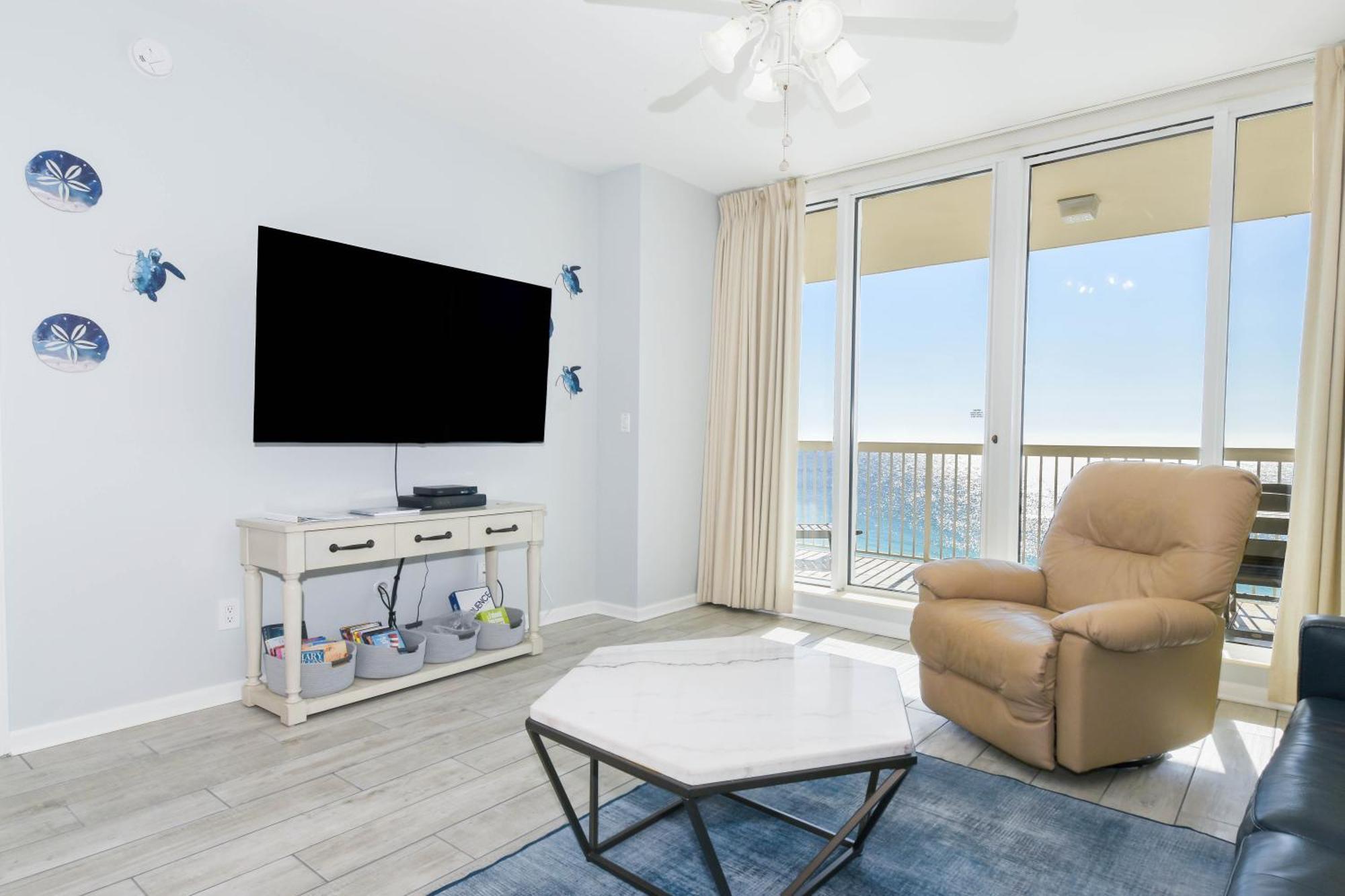 Silver Towers E1405 Apartment *