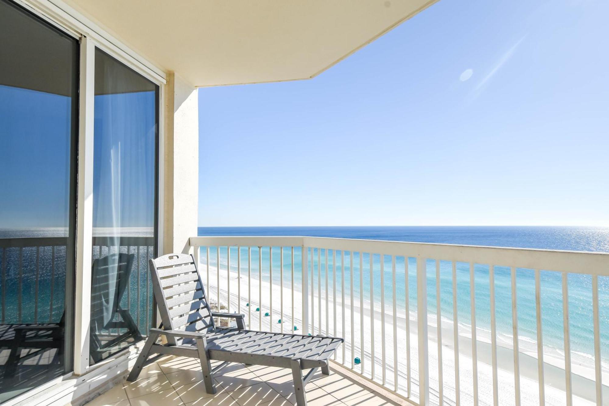 Silver Towers E1405 Apartment Destin