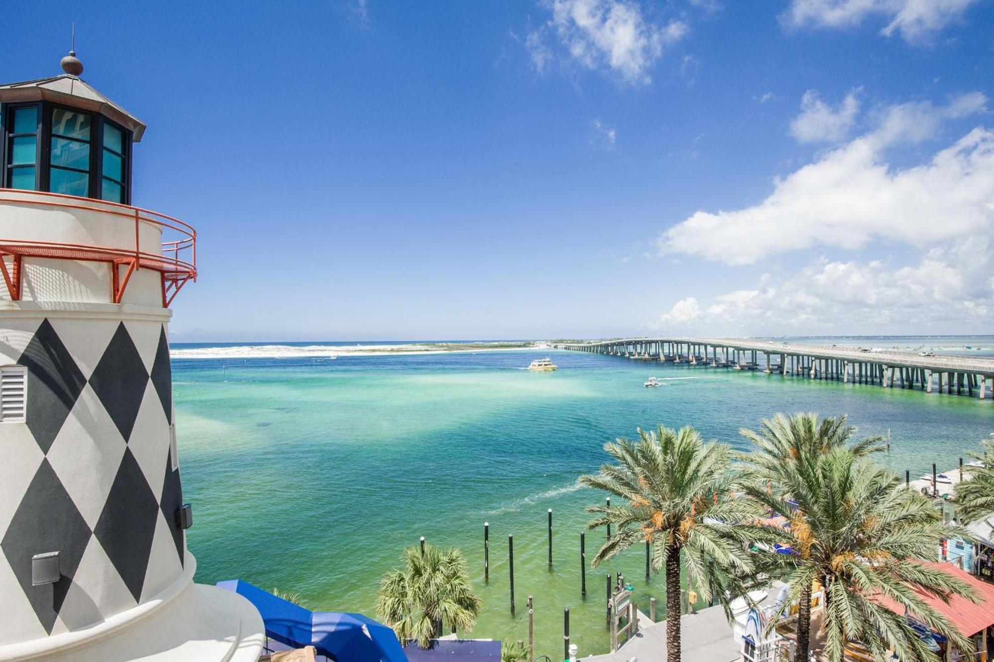 Emerald Grande W928 Destin
