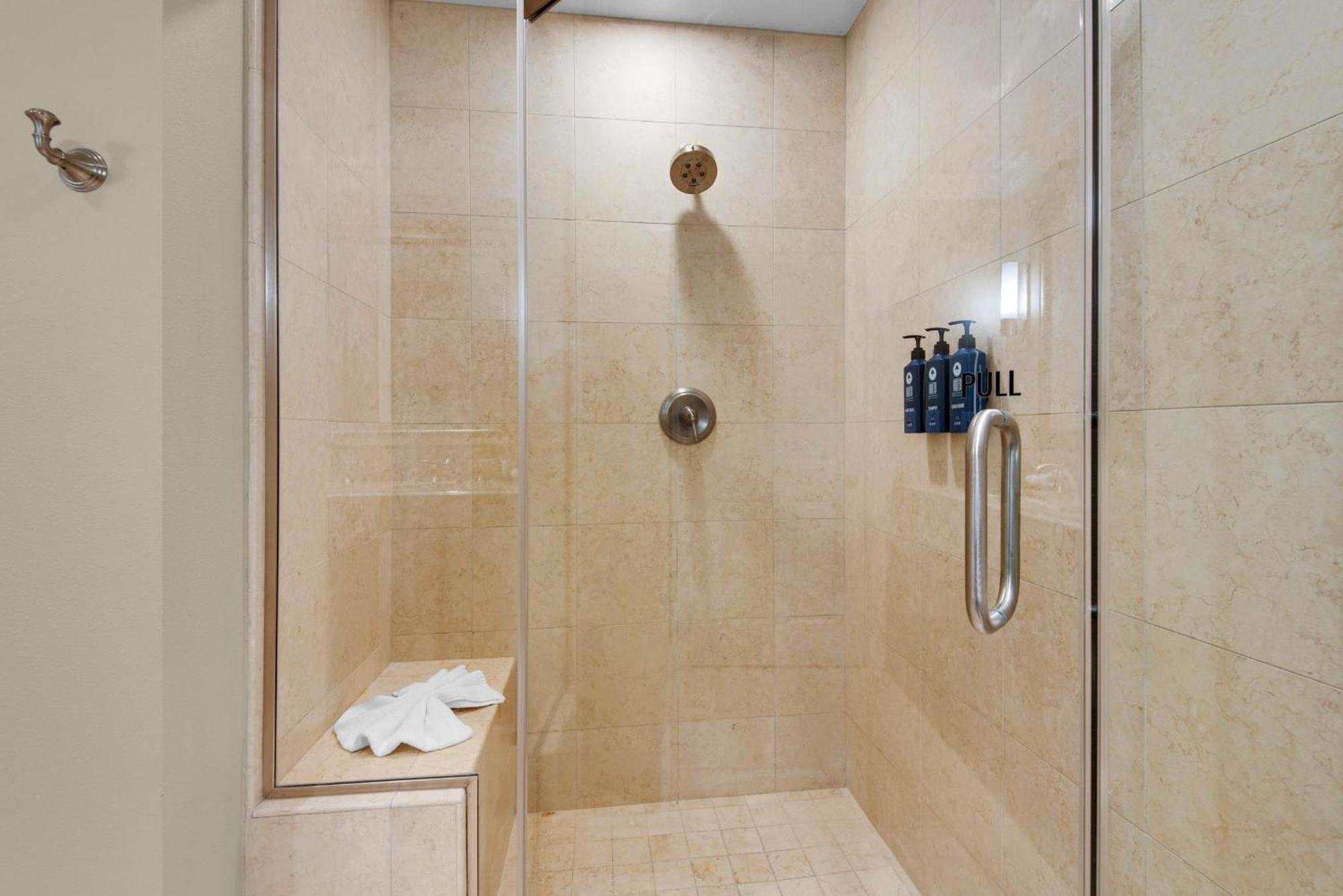 Holiday home Emerald Grande W928 Destin