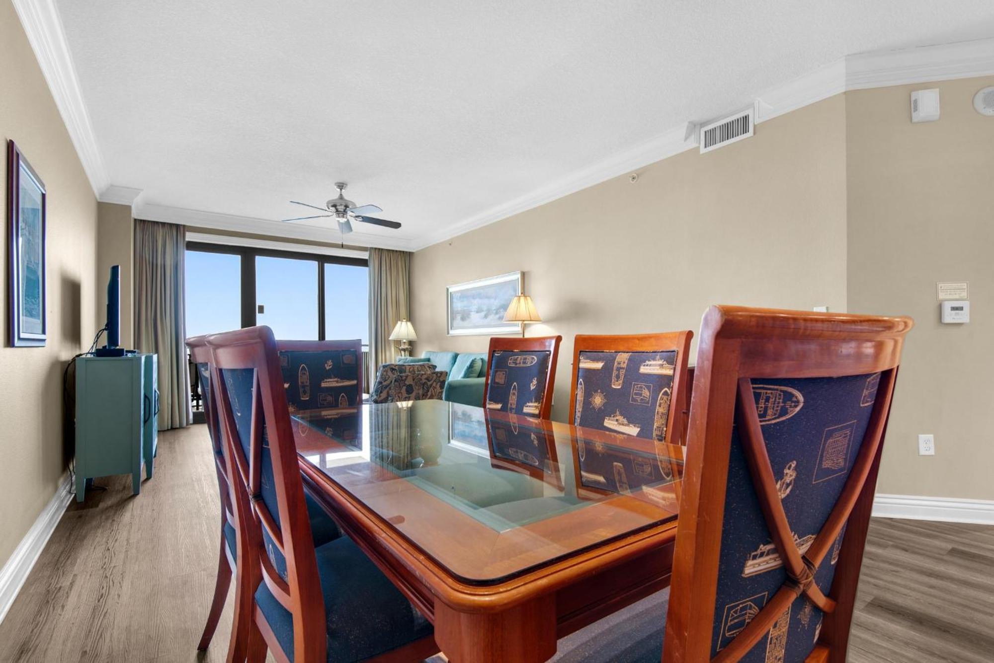 Emerald Grande W928 Holiday home *