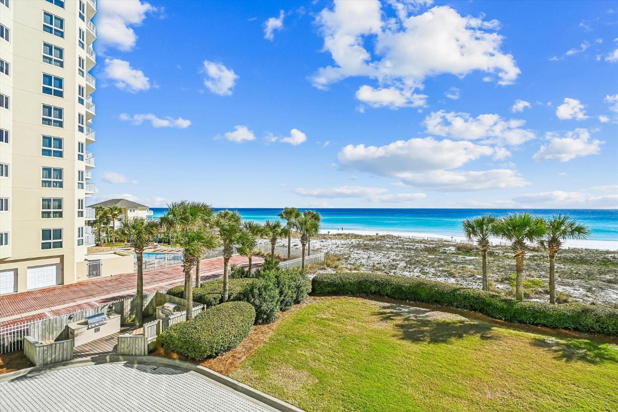 Oceania 201- By Isle Apartment Destin