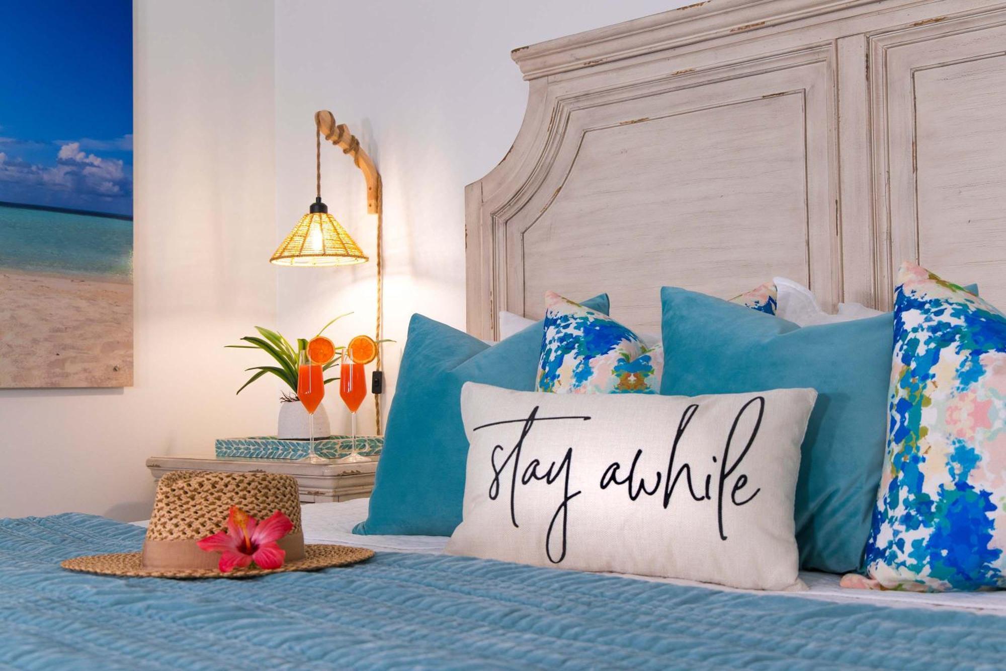 Beachside Bliss Upscale Townhome Steps To