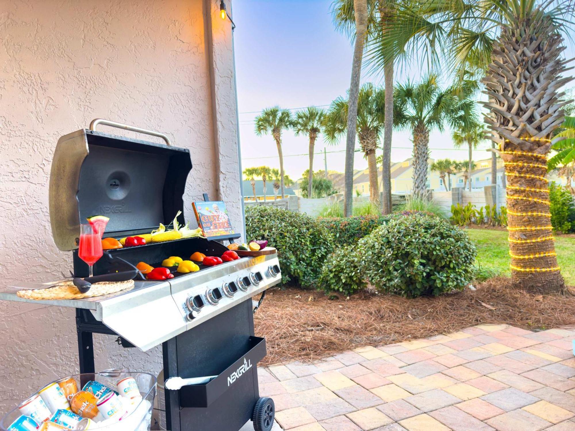 Holiday home Beachside Bliss Upscale Townhome Steps To
