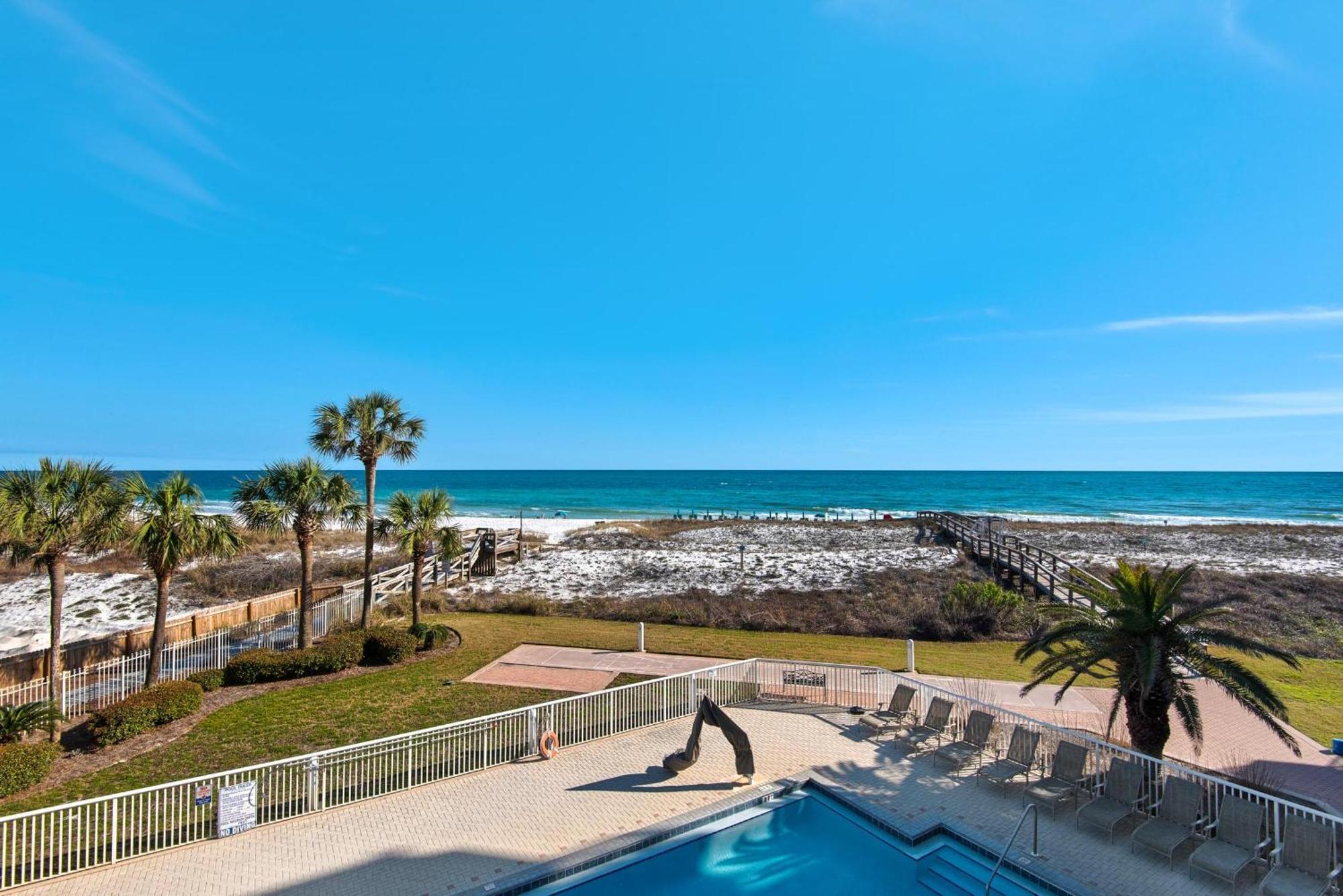 On The Gulf 303