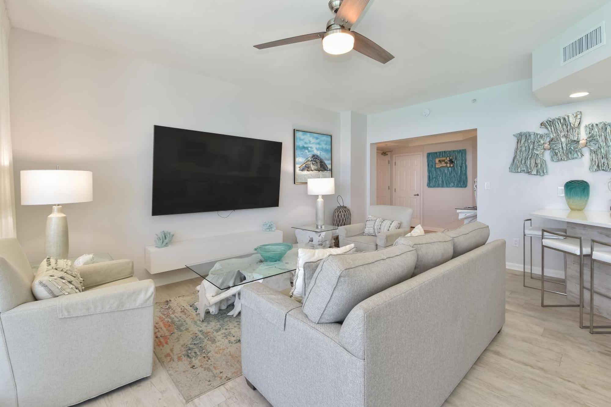 Silver Towers E1504 Destin