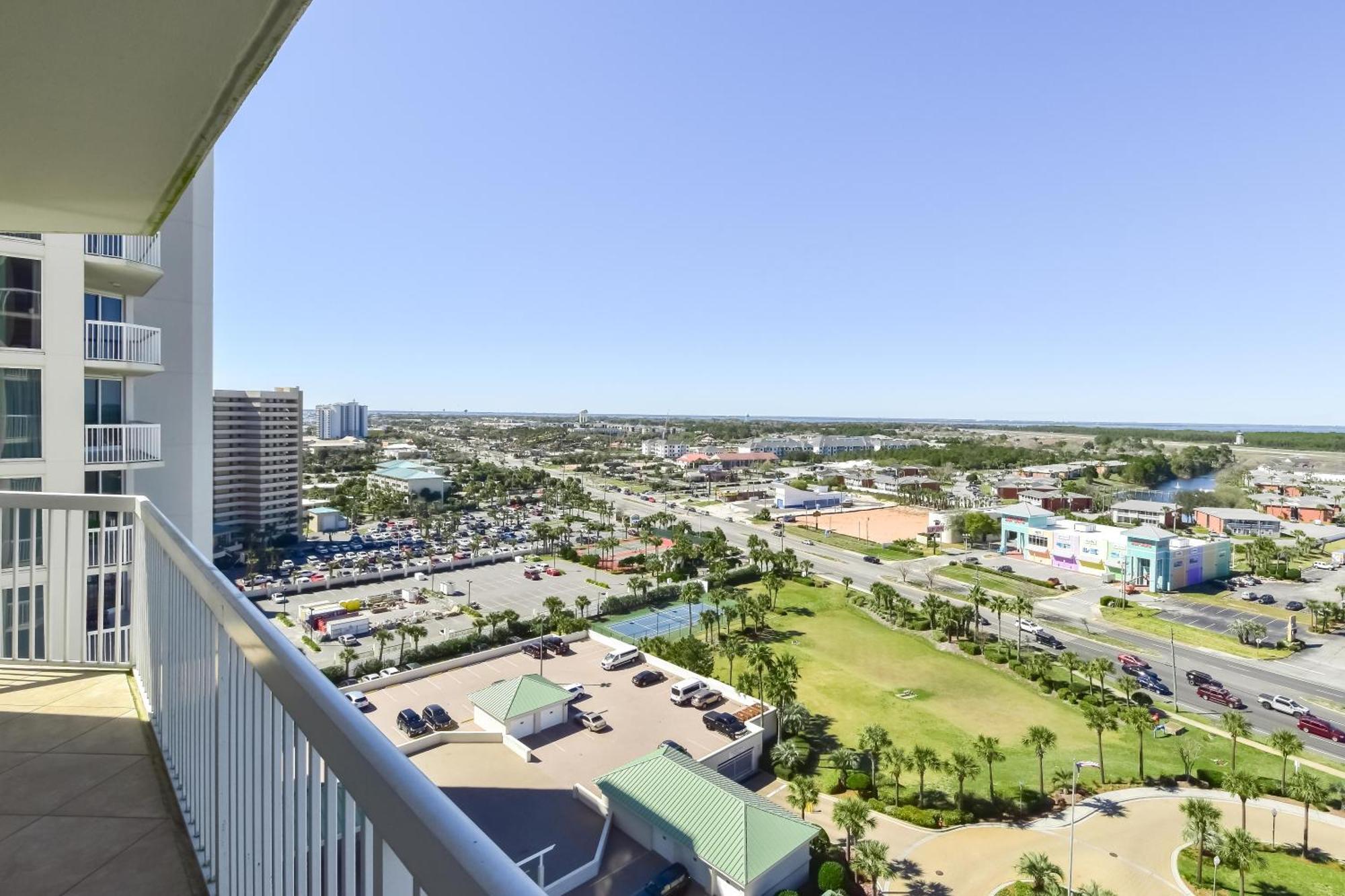 Silver Towers E1506 Apartment *