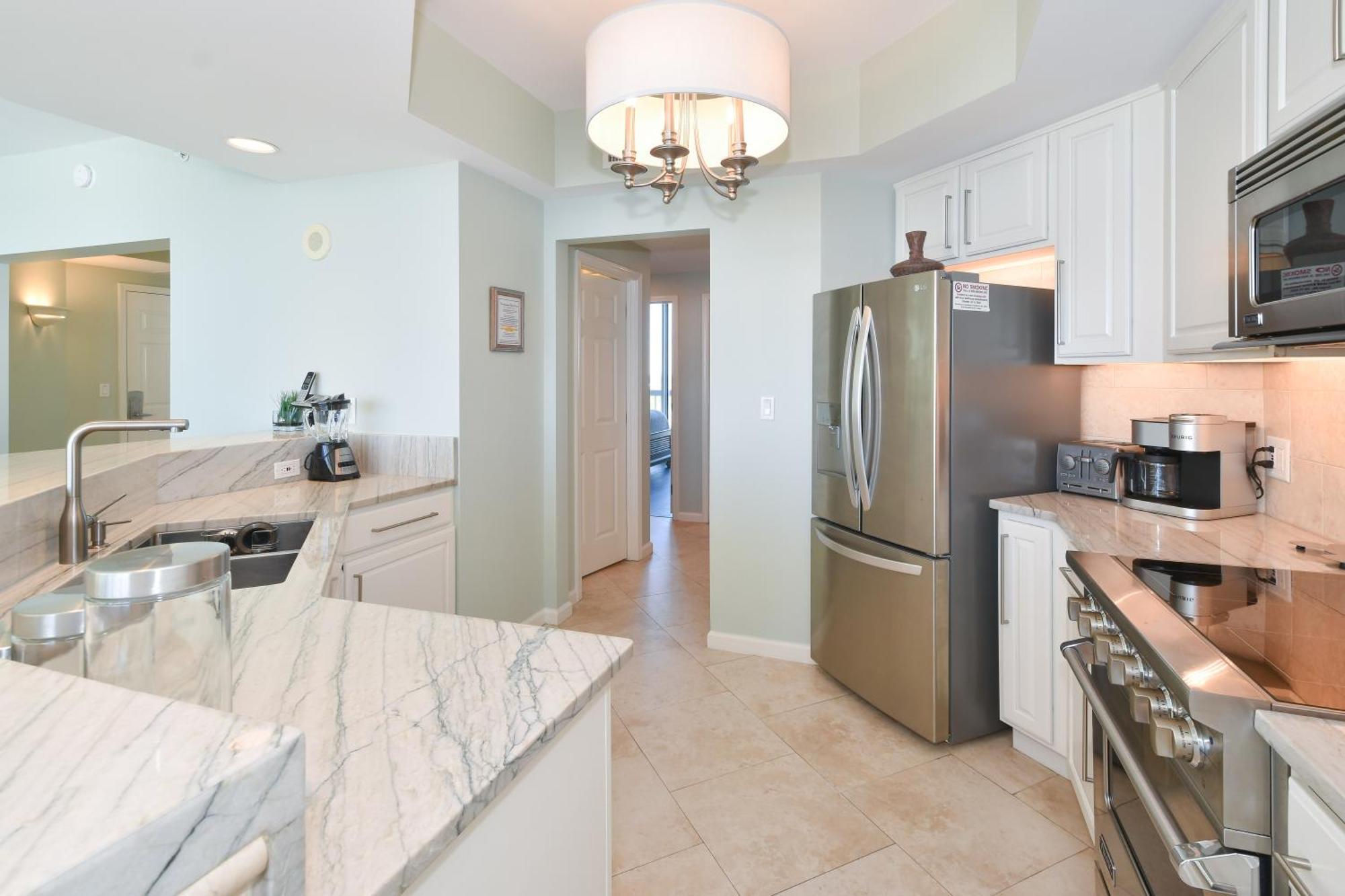 Silver Towers E1404 Apartment Destin
