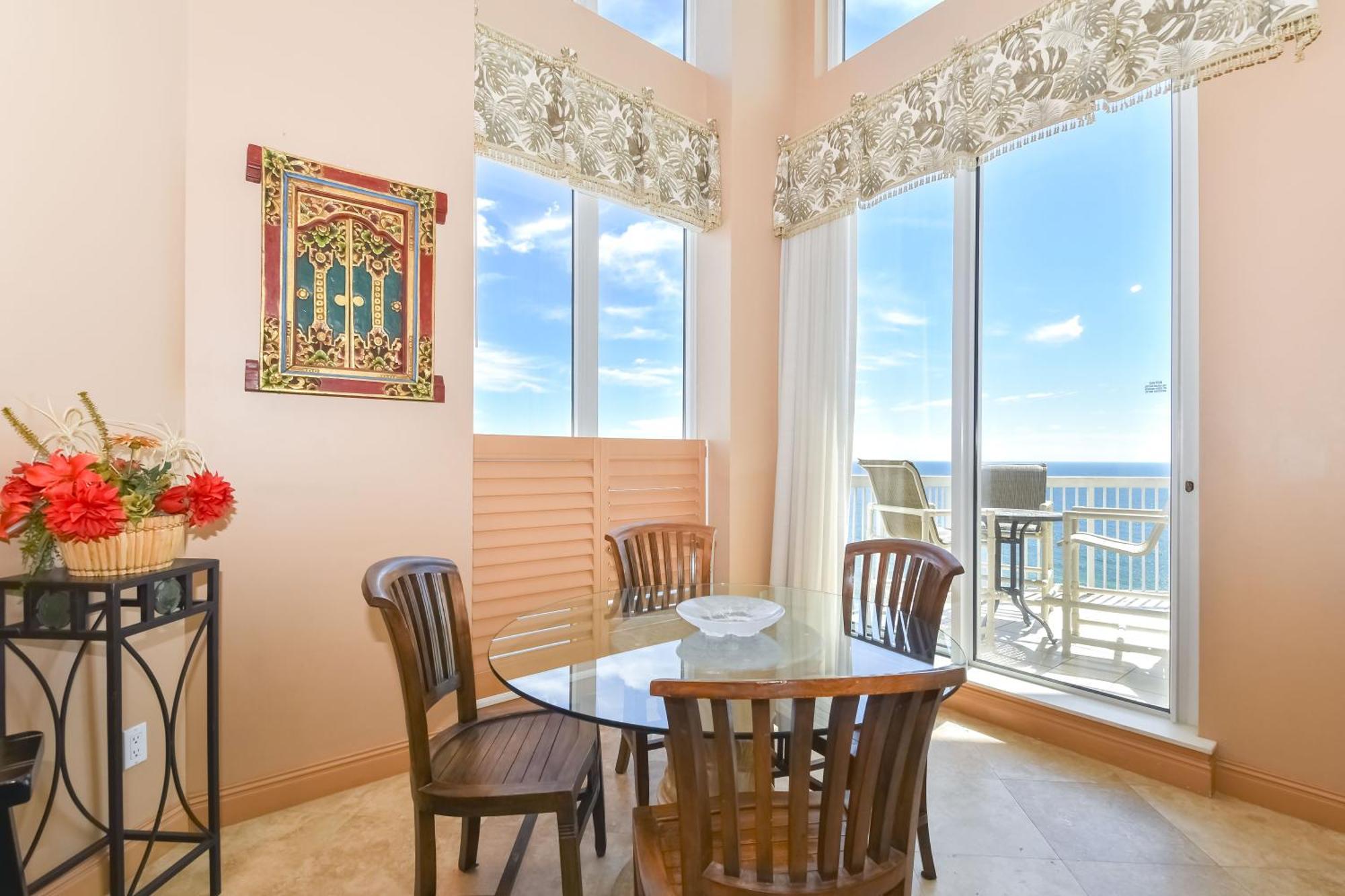 Silver Towers Eph1701 Apartment Destin
