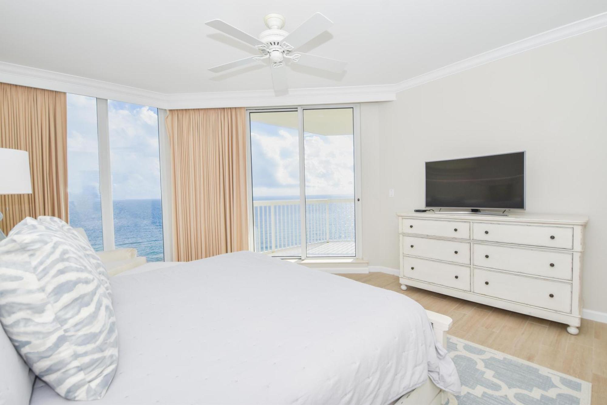 Apartment Silver Towers E1406