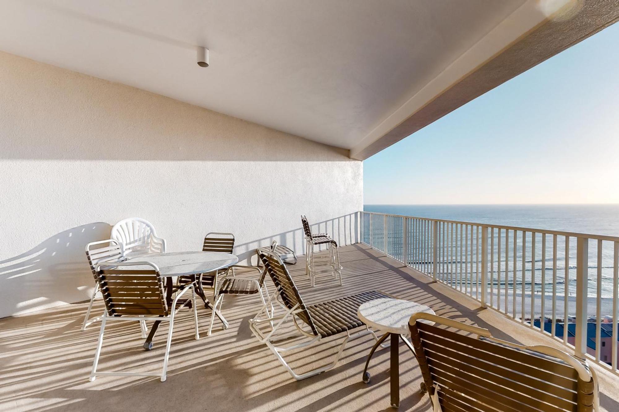 Tops'l Tides 1407 Apartment