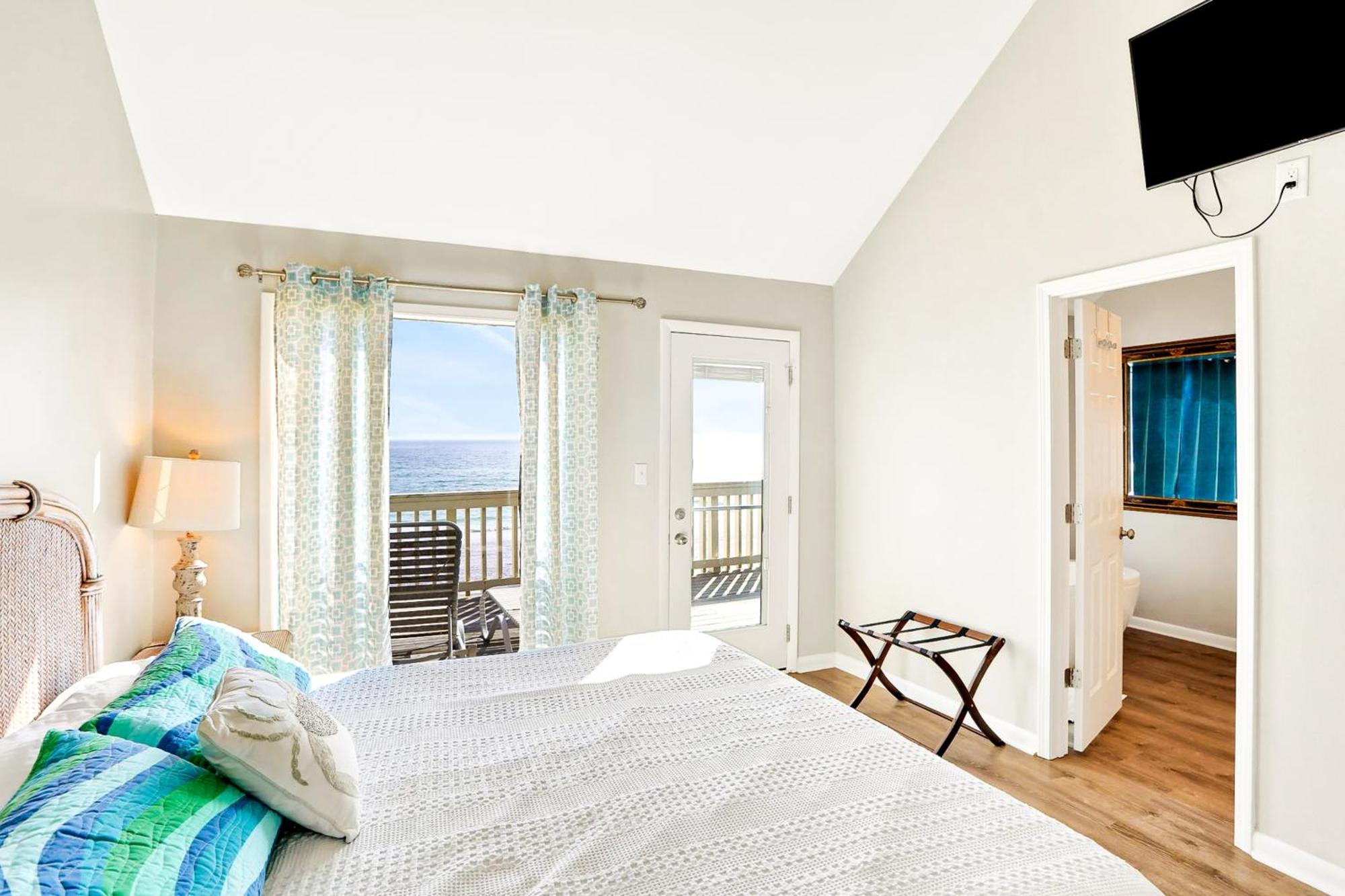 Reef Townhomes 1