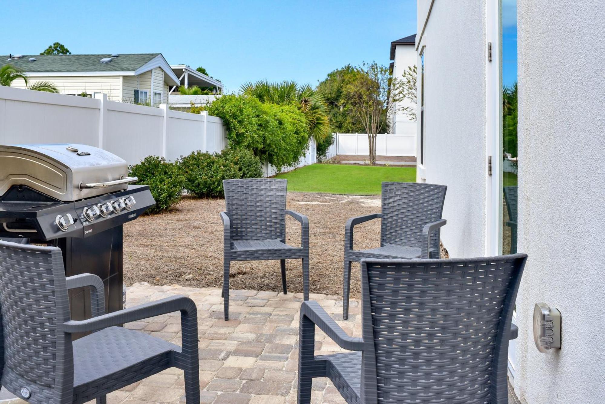 Grand Charm Chateau With Lsv And Heated Pool Holiday home