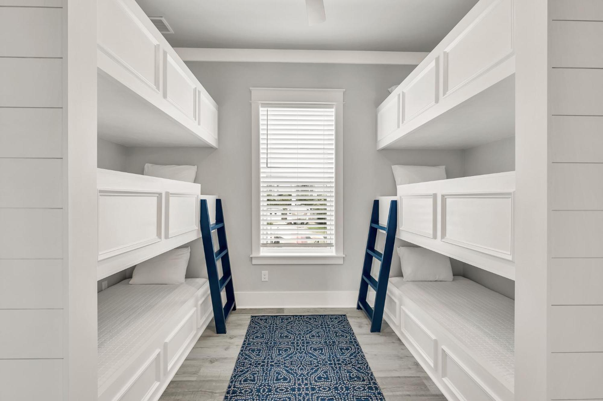 Holiday home Grand Charm Chateau With Lsv And Heated Pool Destin
