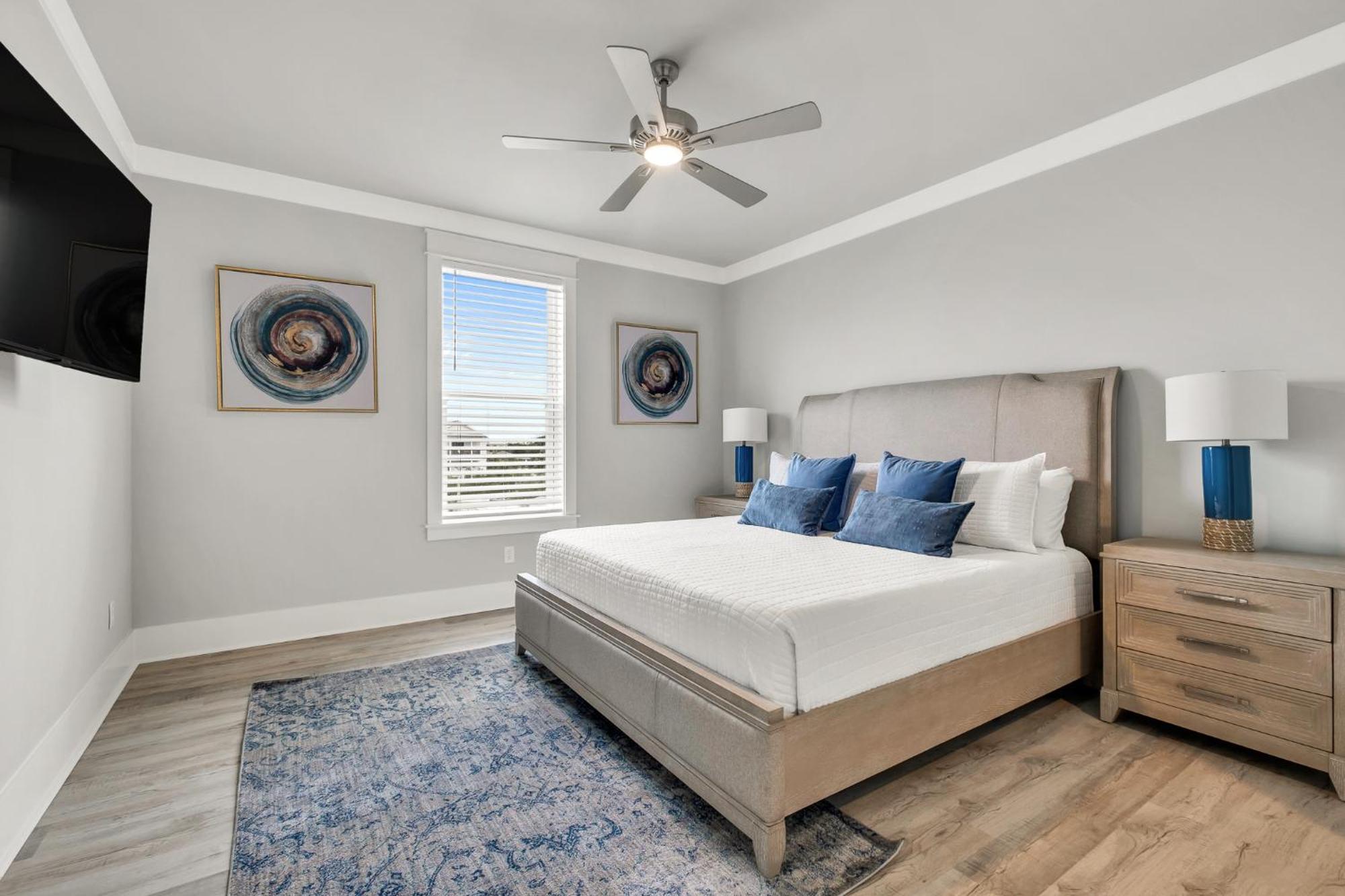 Grand Charm Chateau With Lsv And Heated Pool *