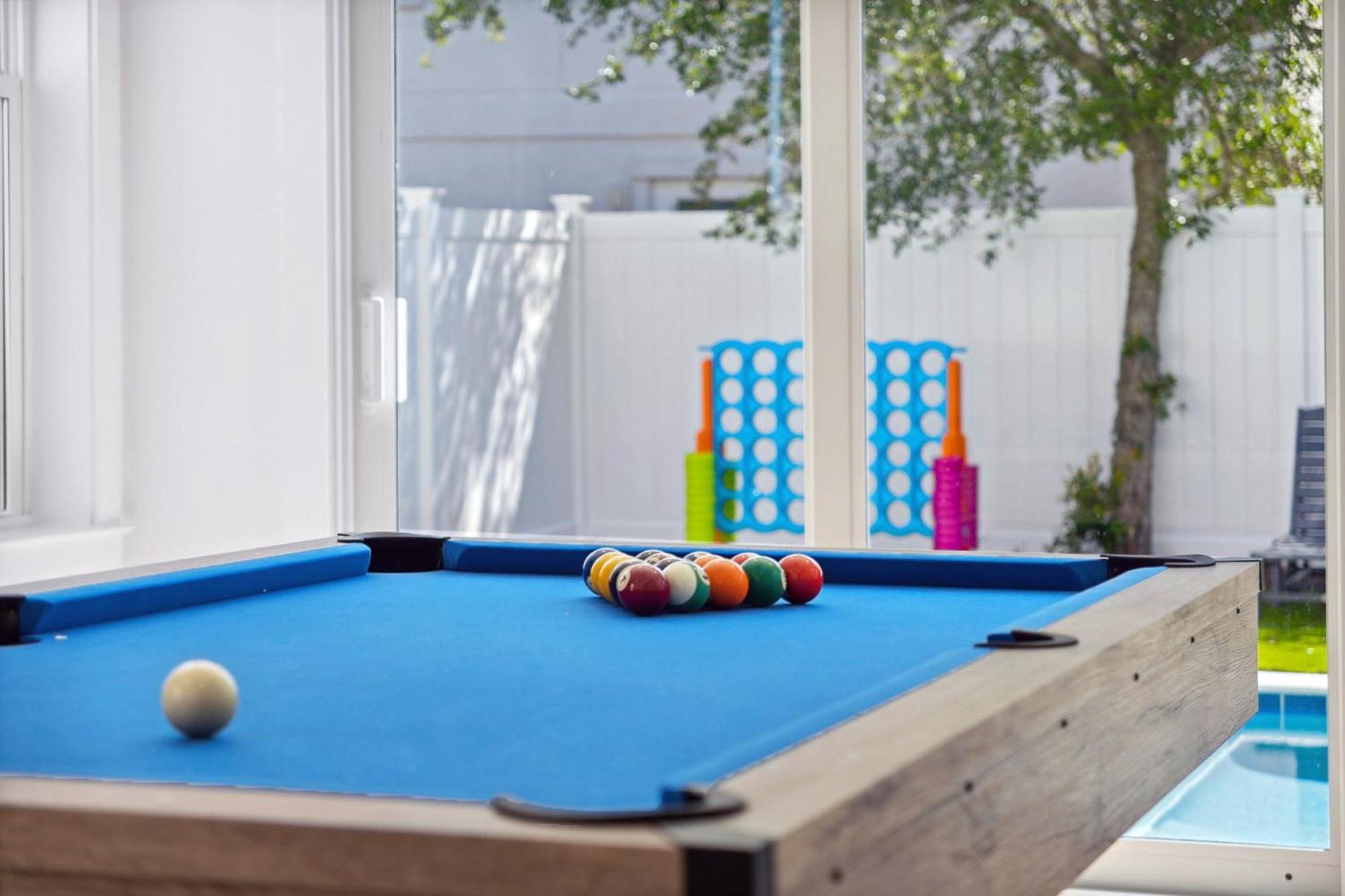 Sandgarden With Pool And Game Holiday home Destin