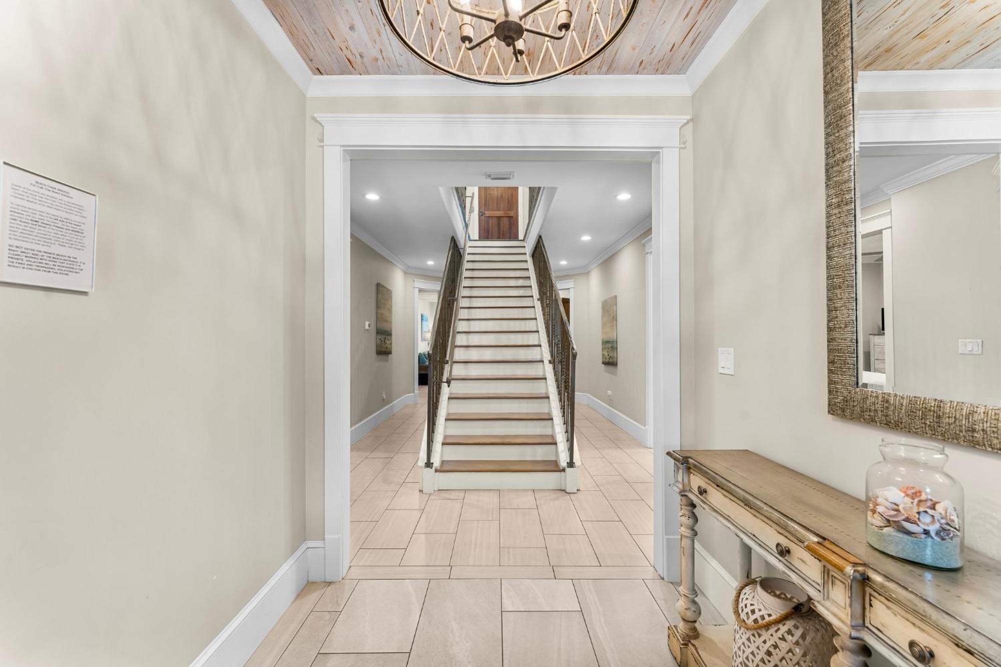 Holiday home Seastar Palazzo With Views, Lake, And Pool Destin