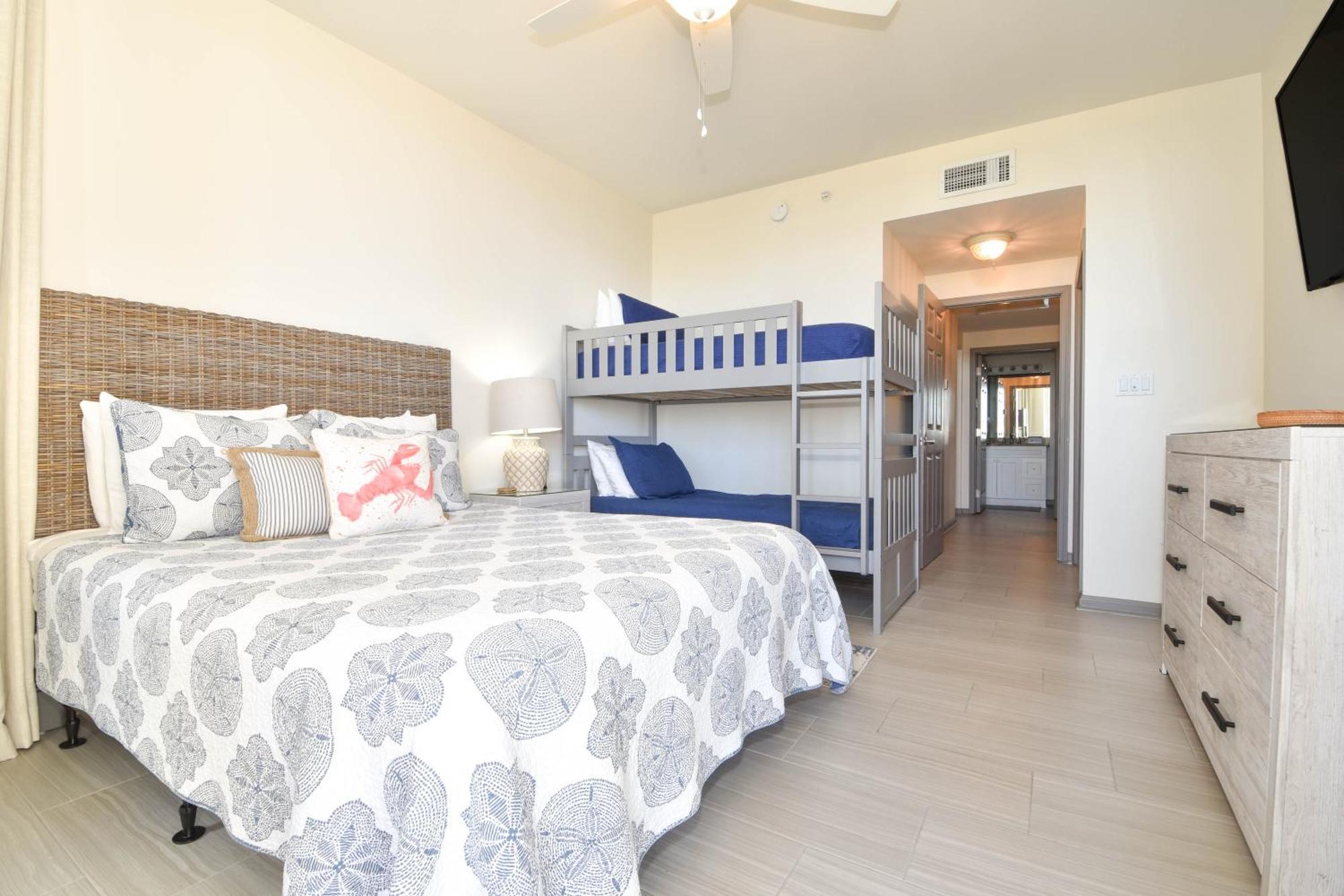 Apartment Silver Towers E102