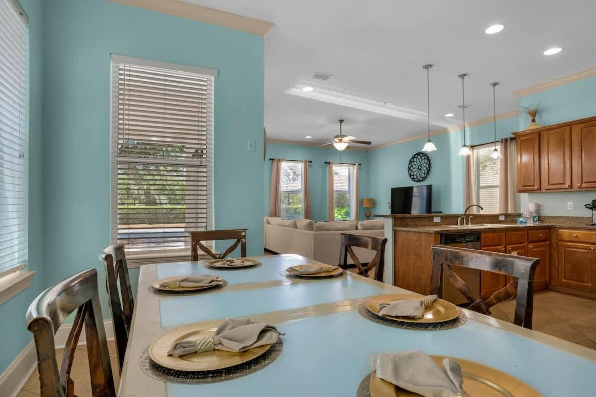 Sweet - 6bdr - Sleeps 14 - Next 2 * Destin
