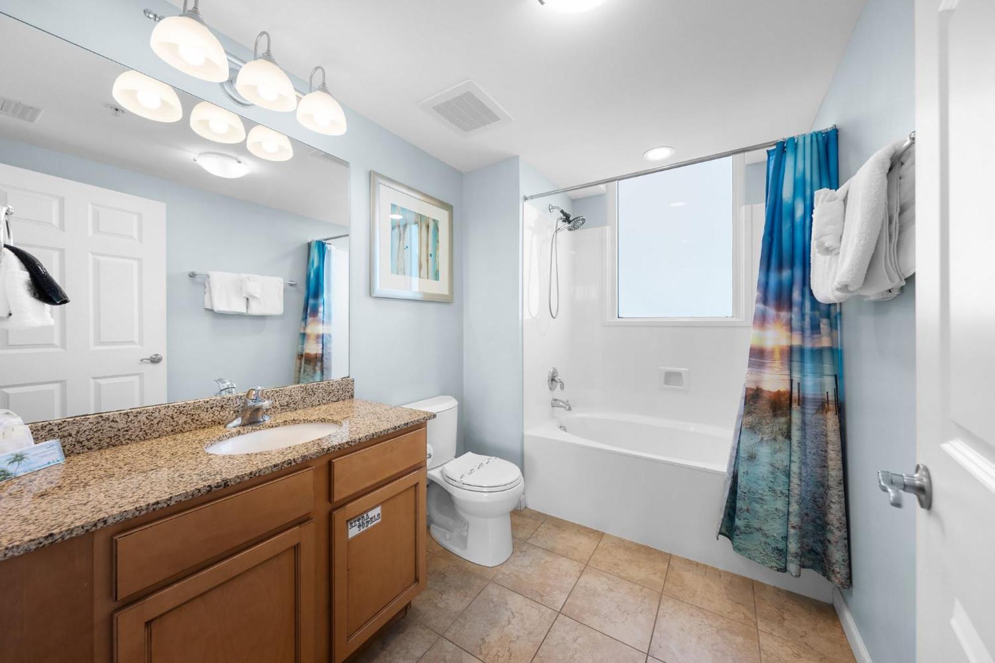 Palms 2 Bedroom King Poolside Shuttle