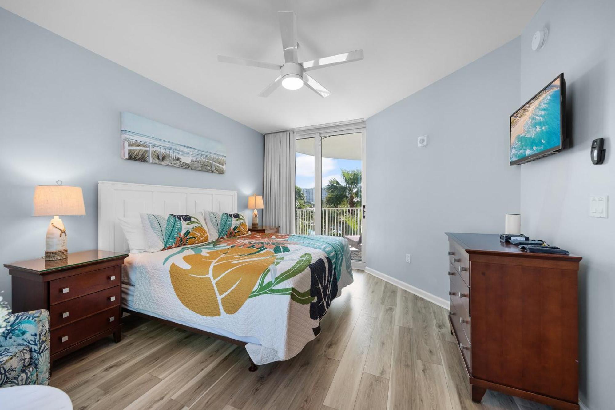 Holiday home Palms 2 Bedroom King Poolside Shuttle Destin