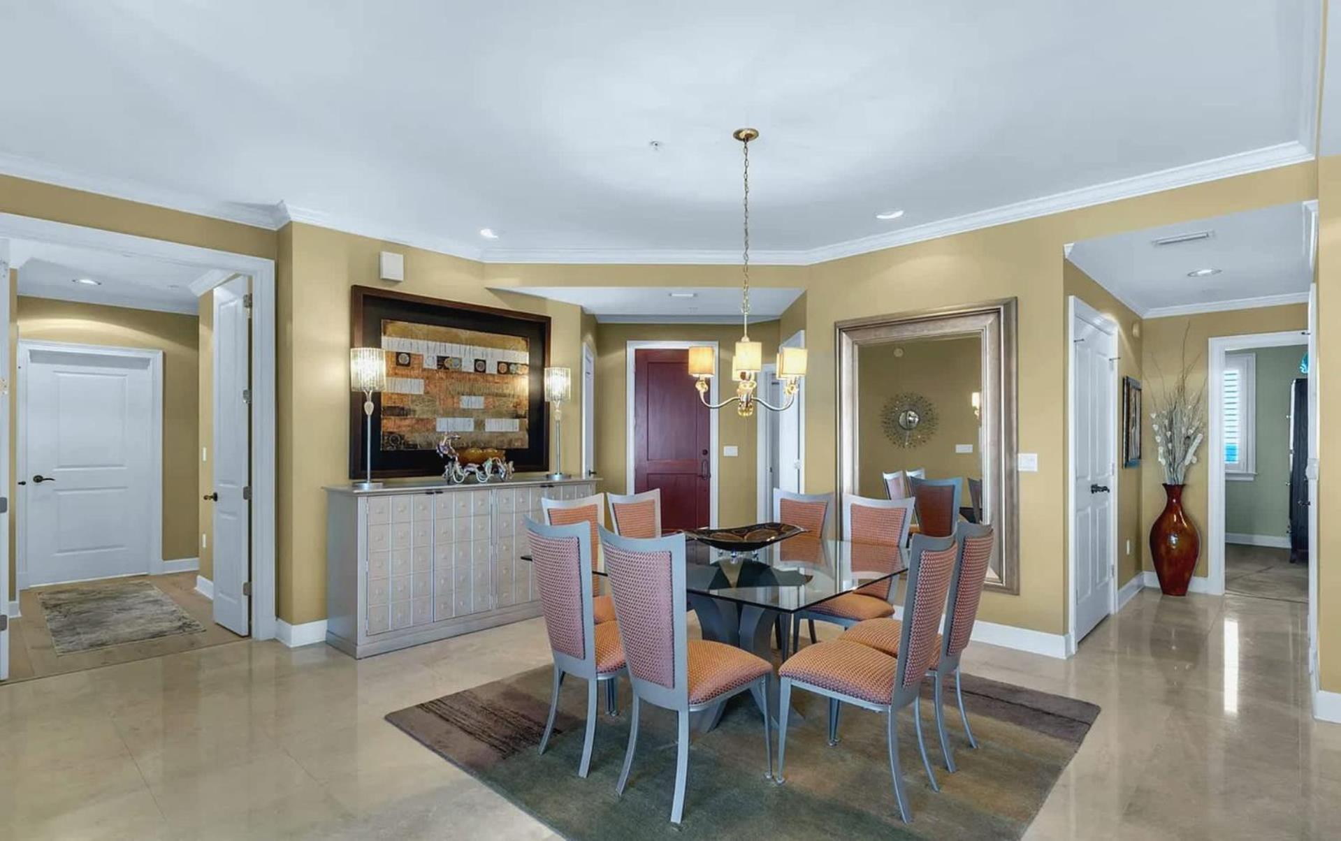 Apartment Stunning 3 Bedroom 3 Bath Gulf-front Destin