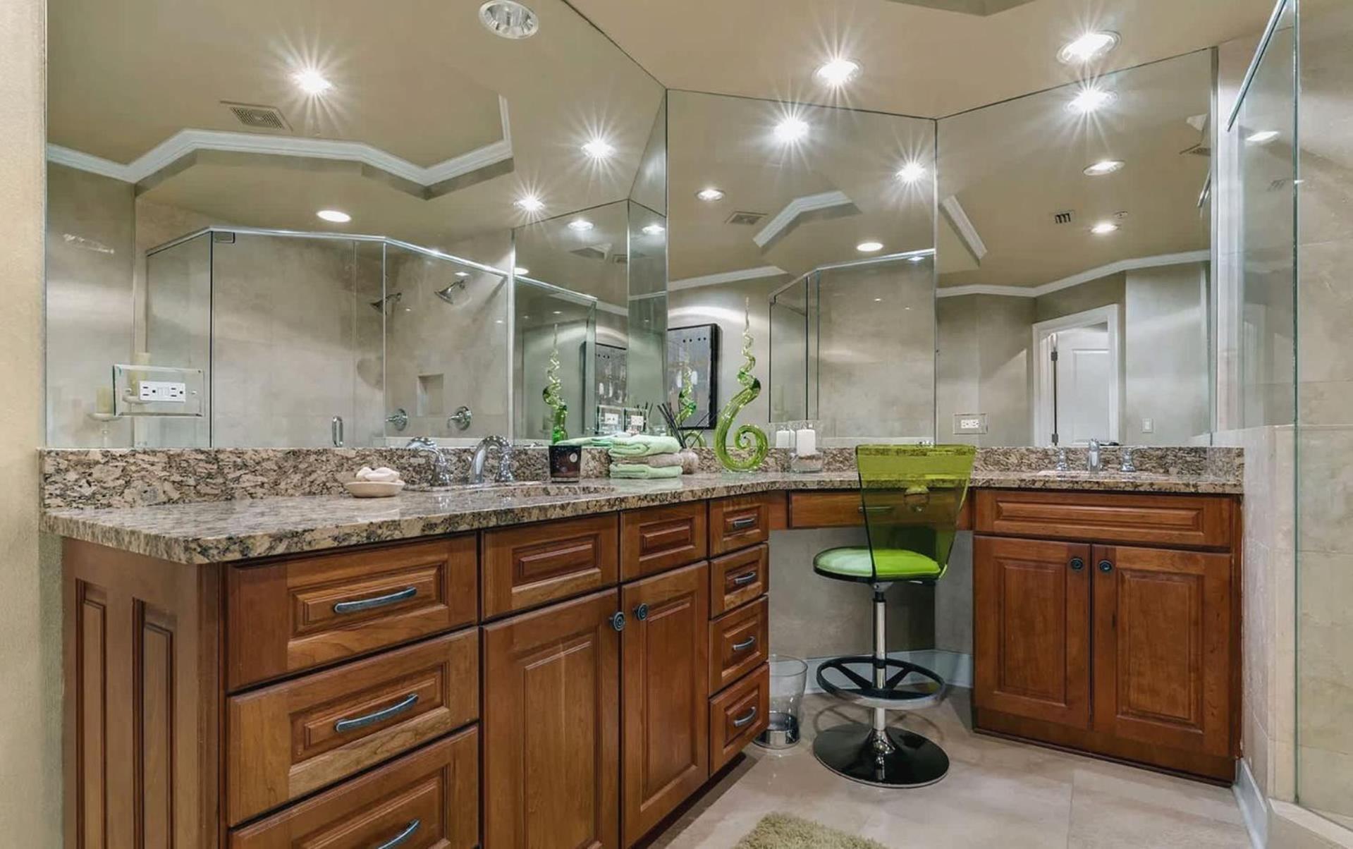 Stunning 3 Bedroom 3 Bath Gulf-front Apartment