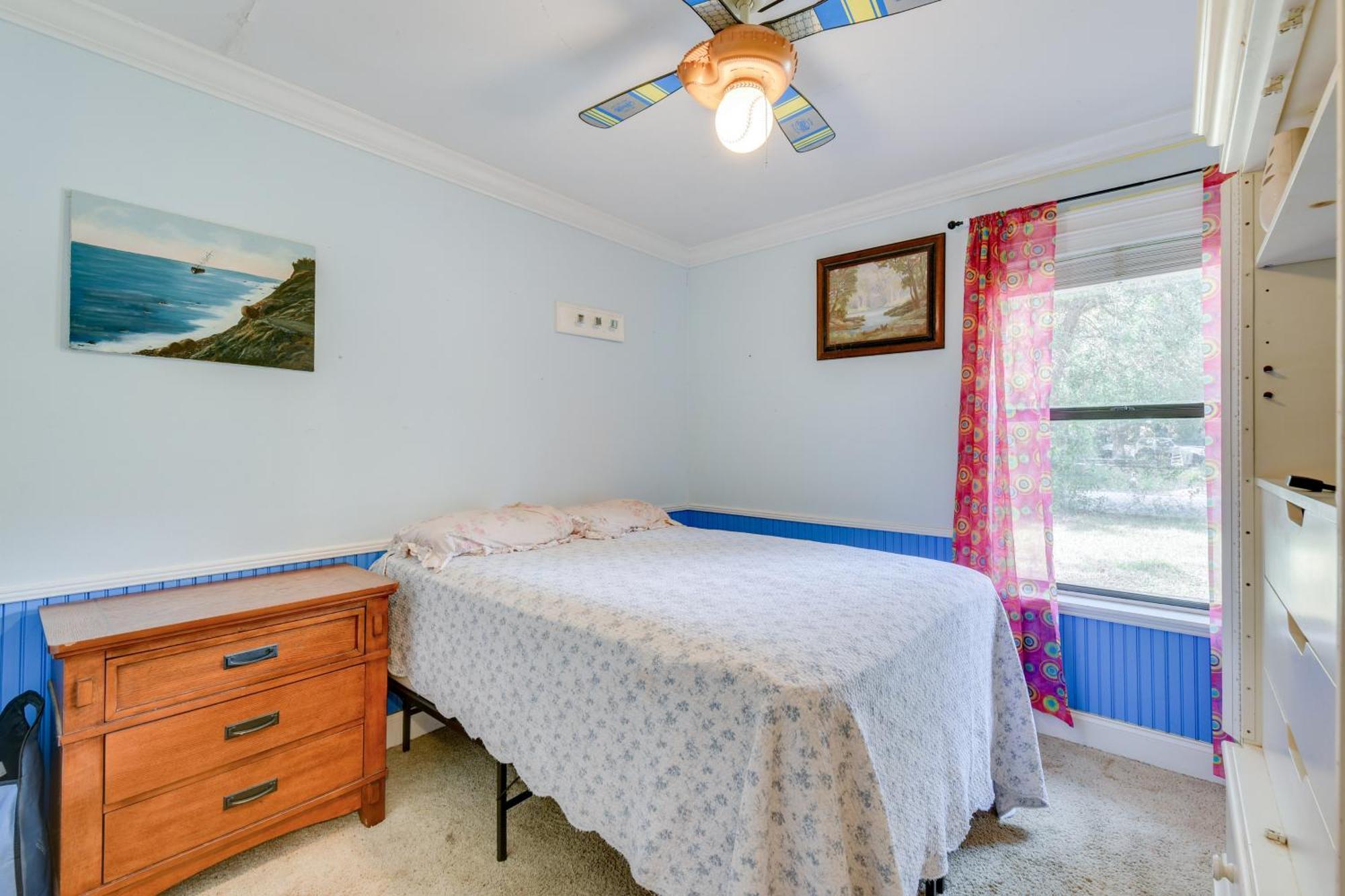 Pet-friendly Freeport - 2 Mi To Beach! * Destin