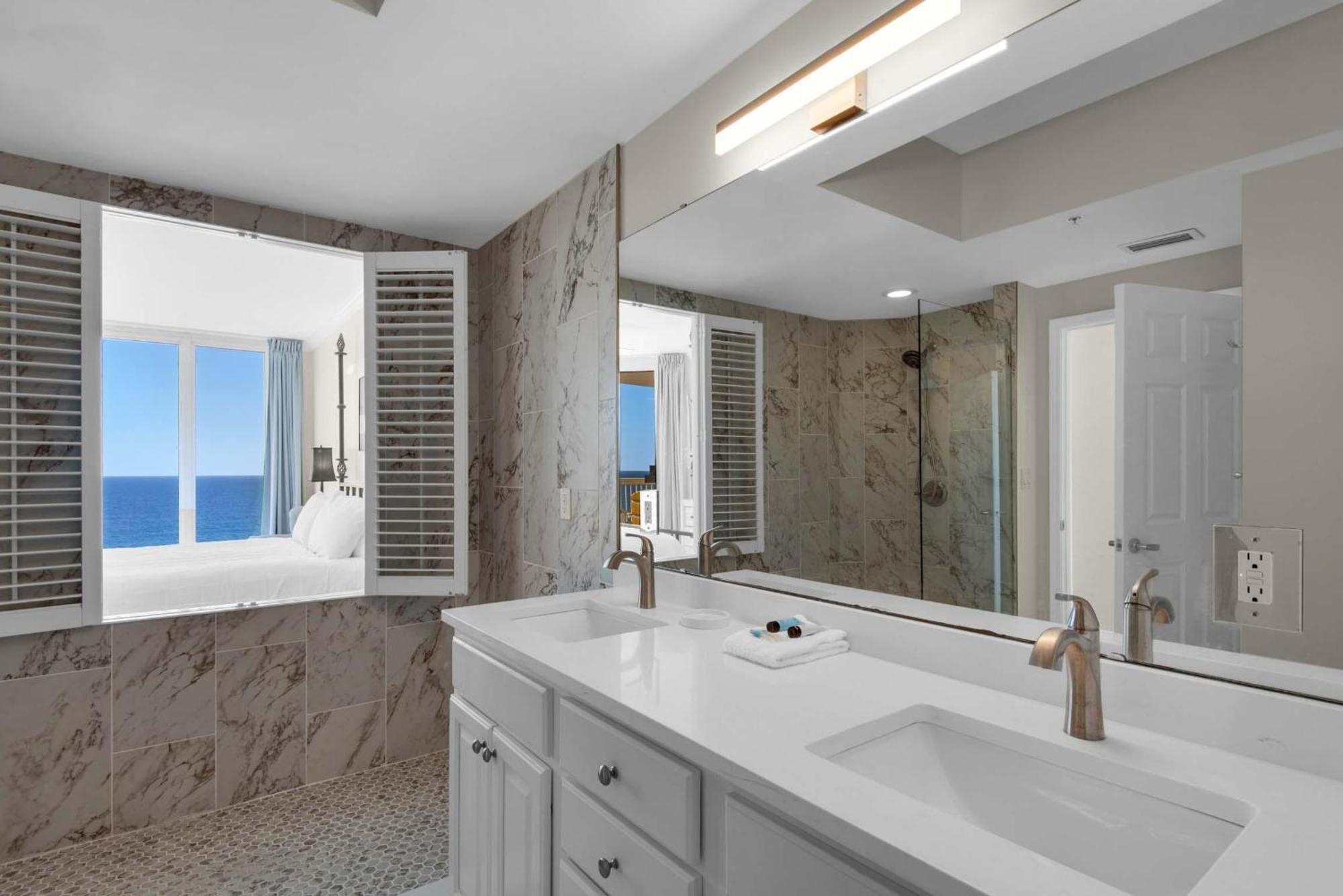Holiday home Silver Towers 1003 West