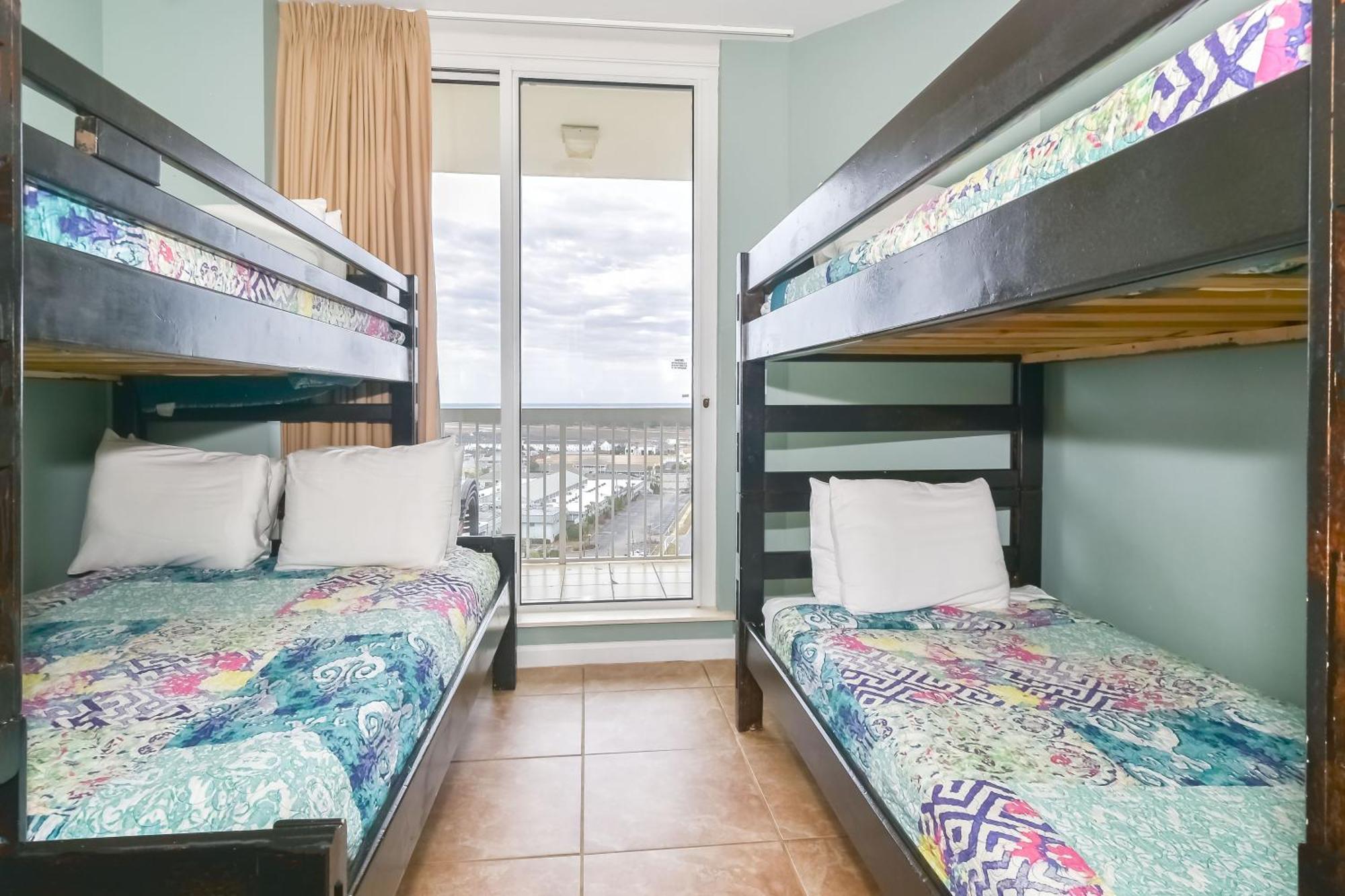 Silver Towers E1501 Destin