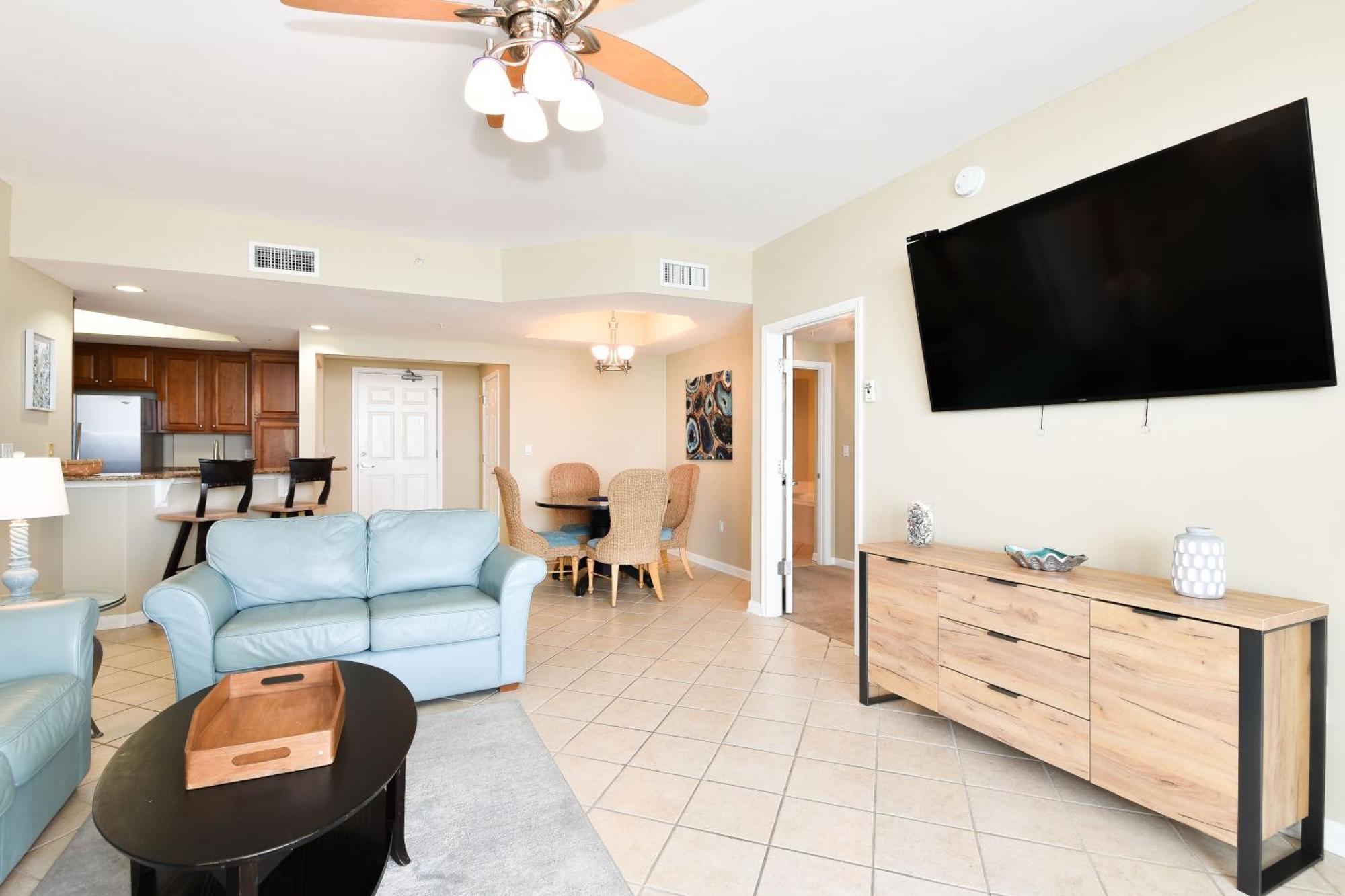 Silver Towers W405 Apartment