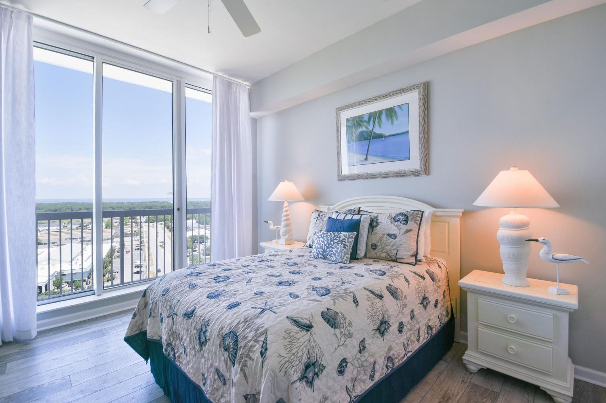 Silver Towers E1804 Destin
