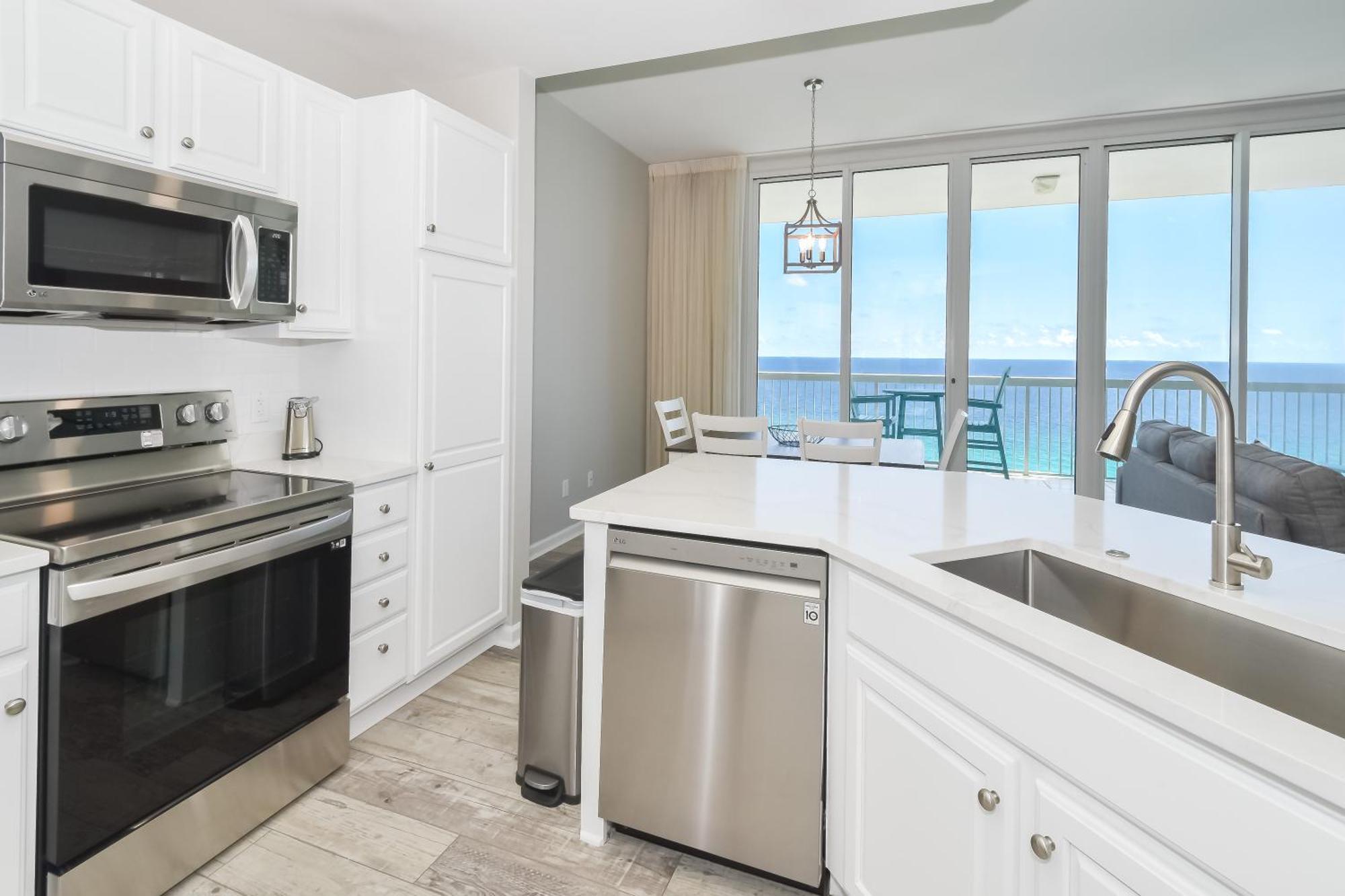 Apartment Silver Towers E1804