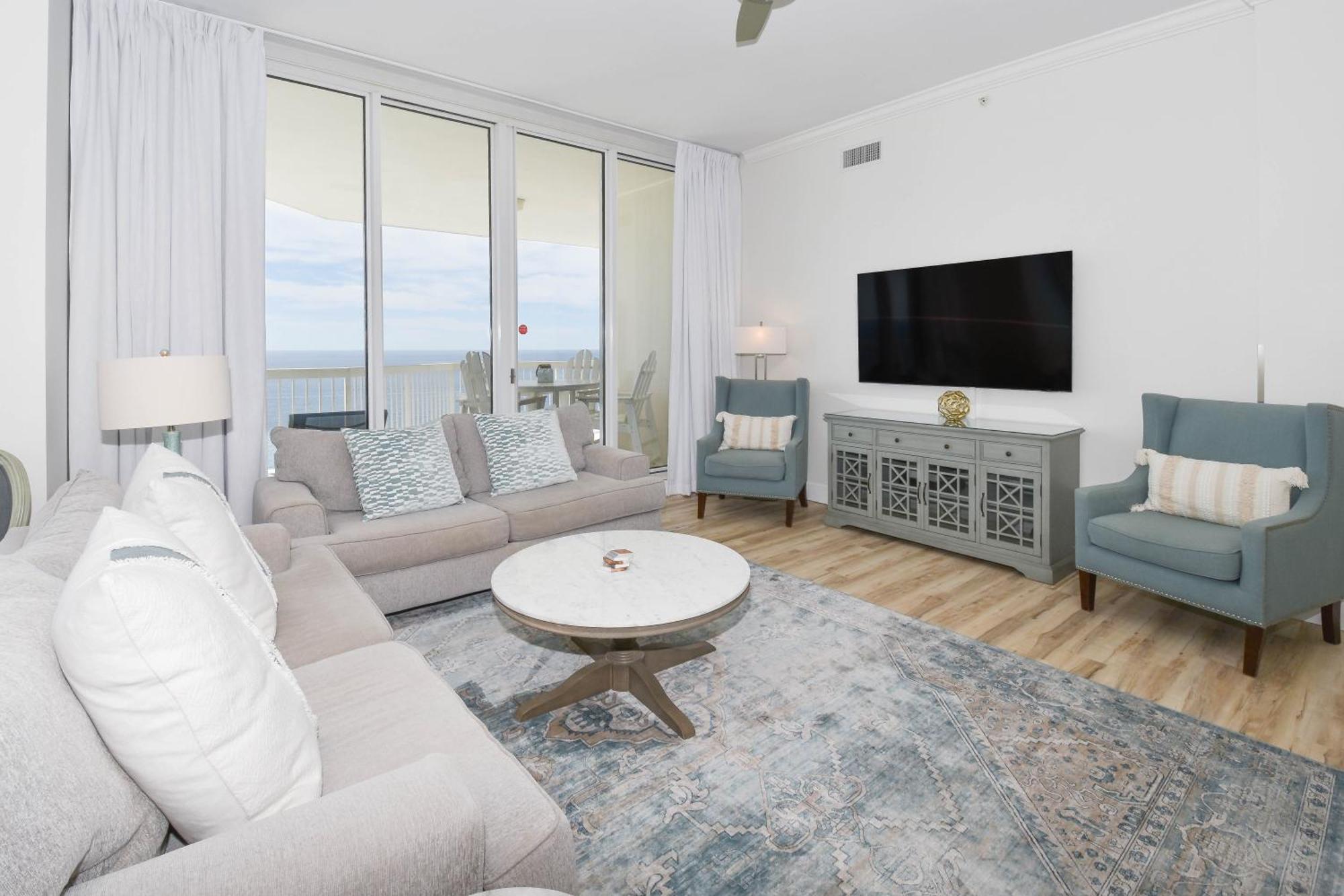 Silver Towers W1801 Apartment *