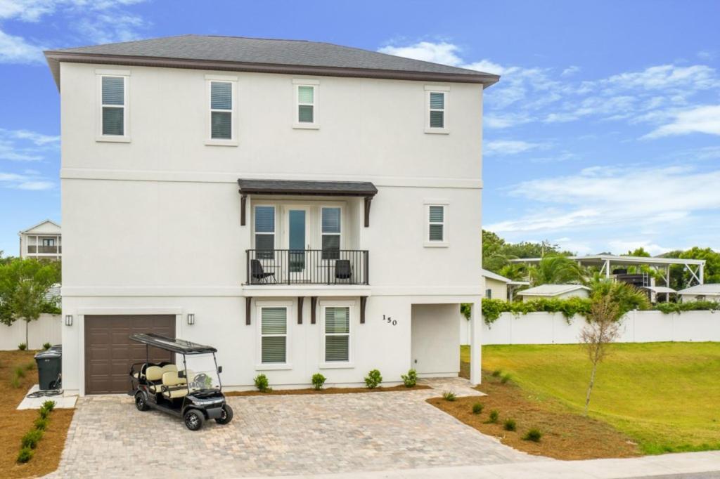 Holiday home Grand Charm Chateau With Lsv And Heated Pool *