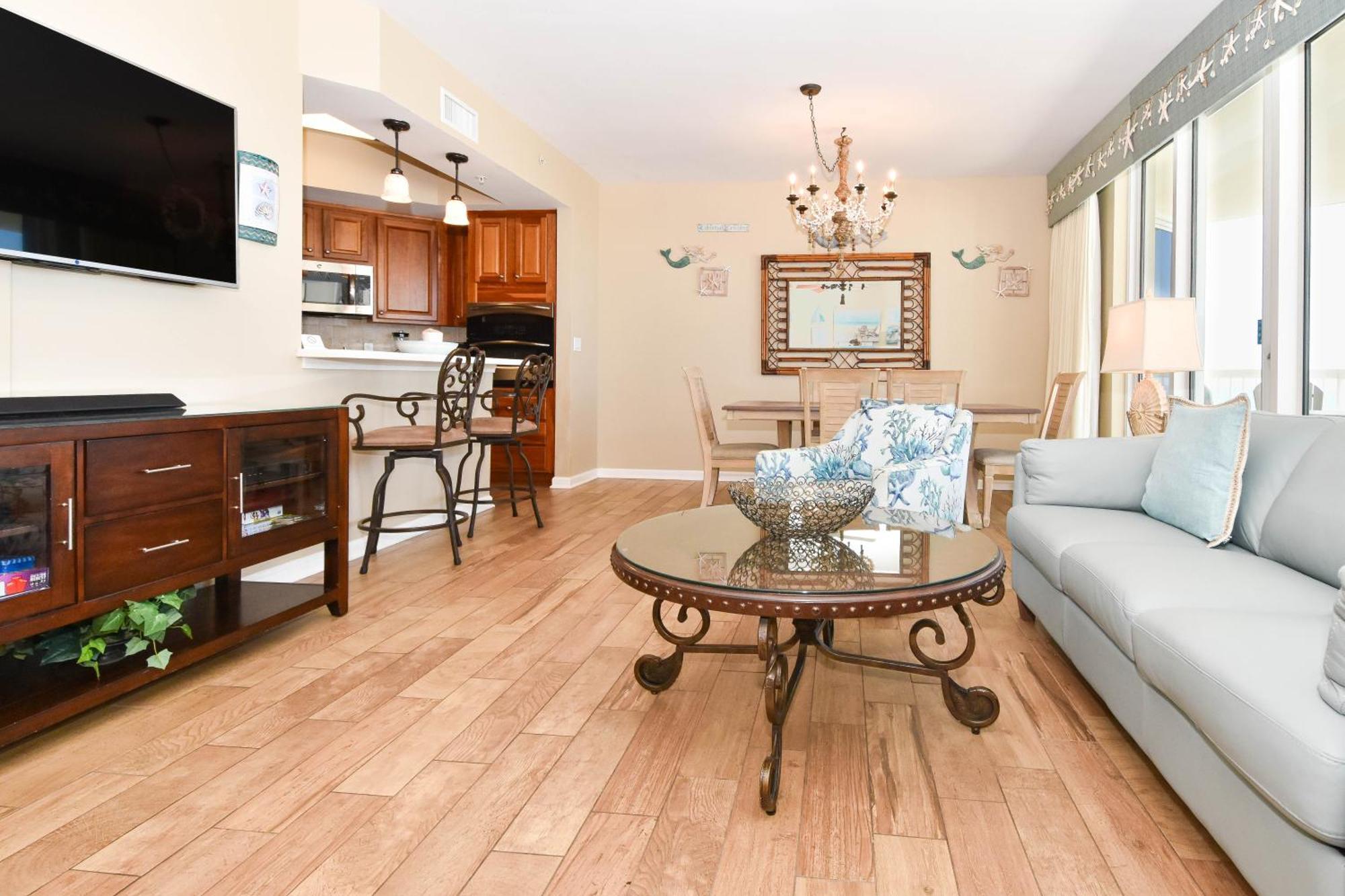 Silver Towers W504 * Destin