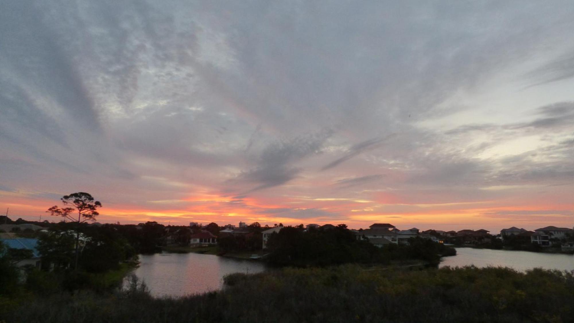 Holiday home Doctor's Orders 2 Short Walk To Private Deeded Sleeps 14