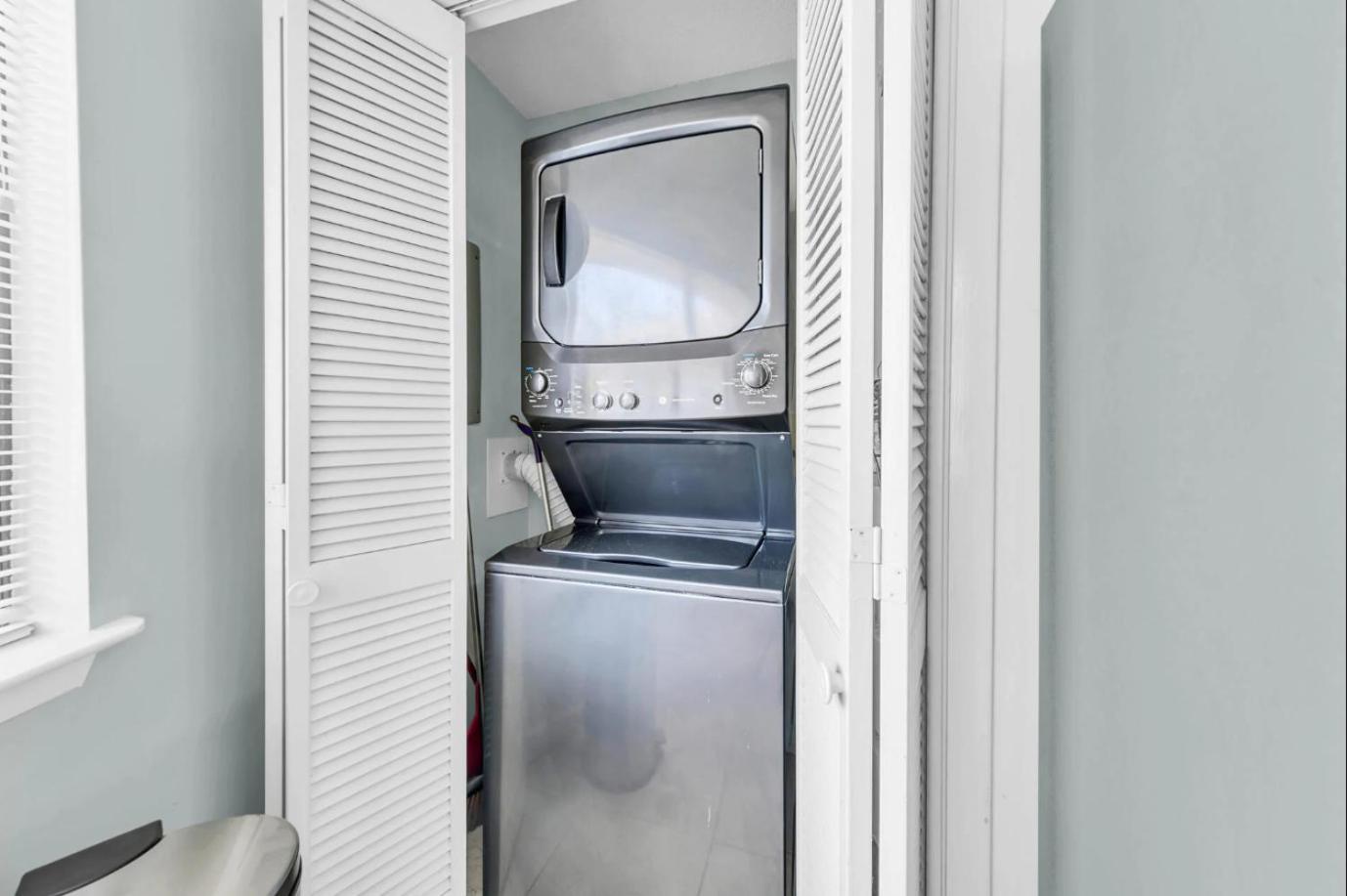 Crystal Village Ii Unit 10b- Close To And Pool! Holiday home Destin