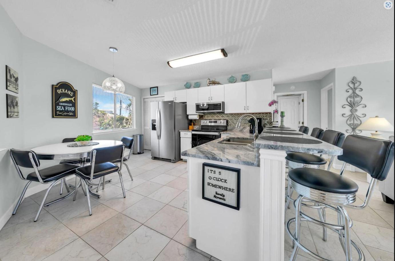 Crystal Village Ii Unit 10b- Close To And Pool! Holiday home Destin
