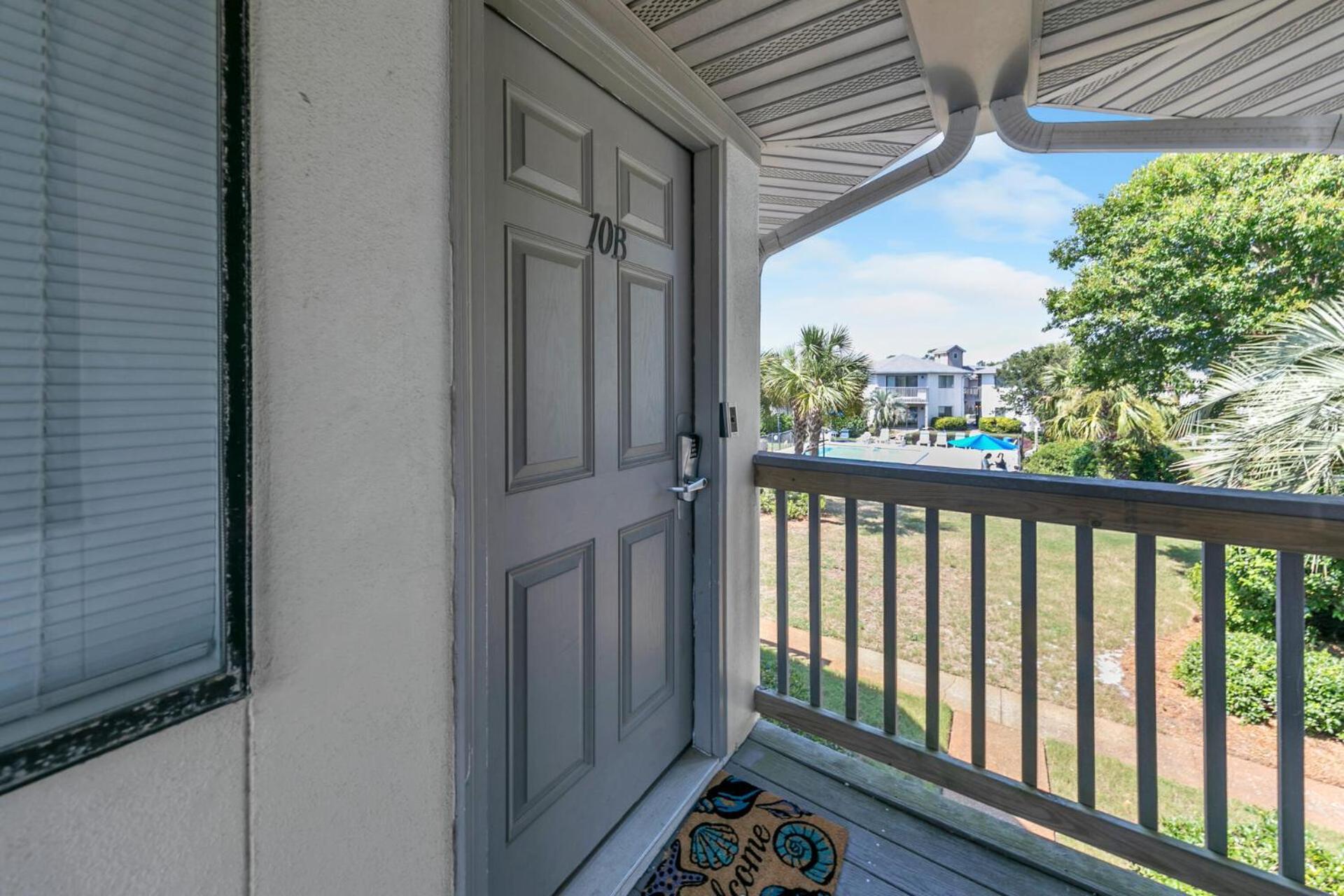 Crystal Village Ii Unit 10b- Close To And Pool! Destin
