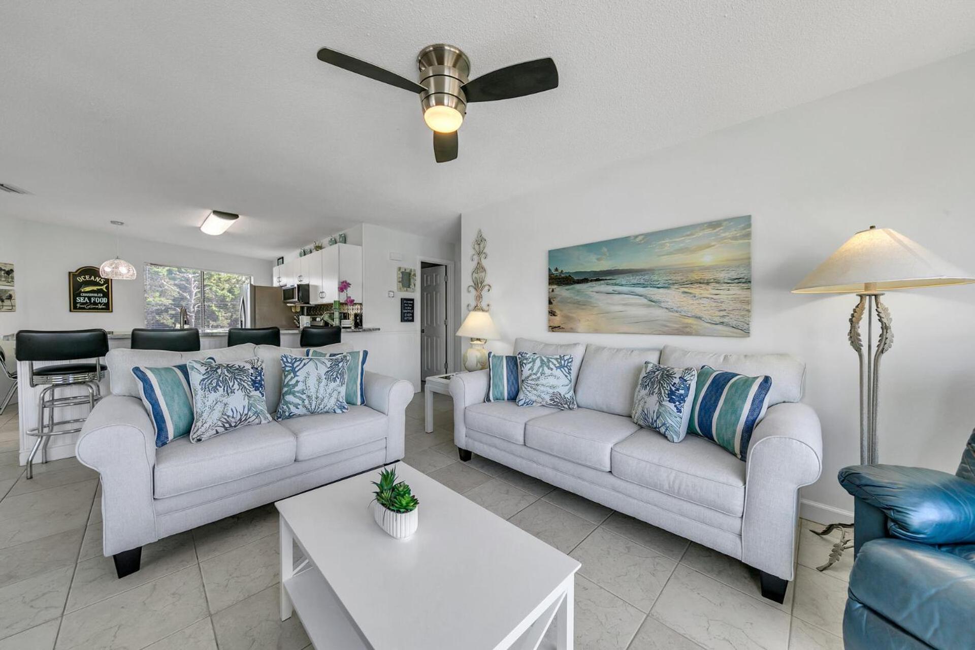 Crystal Village Ii Unit 10b- Close To And Pool! Holiday home