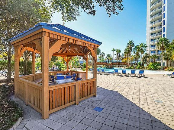 Palms 2 Bedroom King Poolside Shuttle