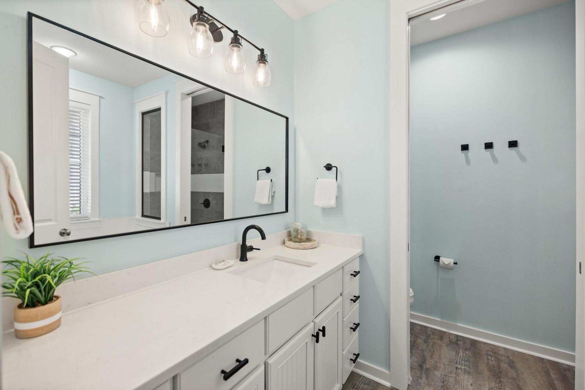 1352 Laurel Grove * Destin