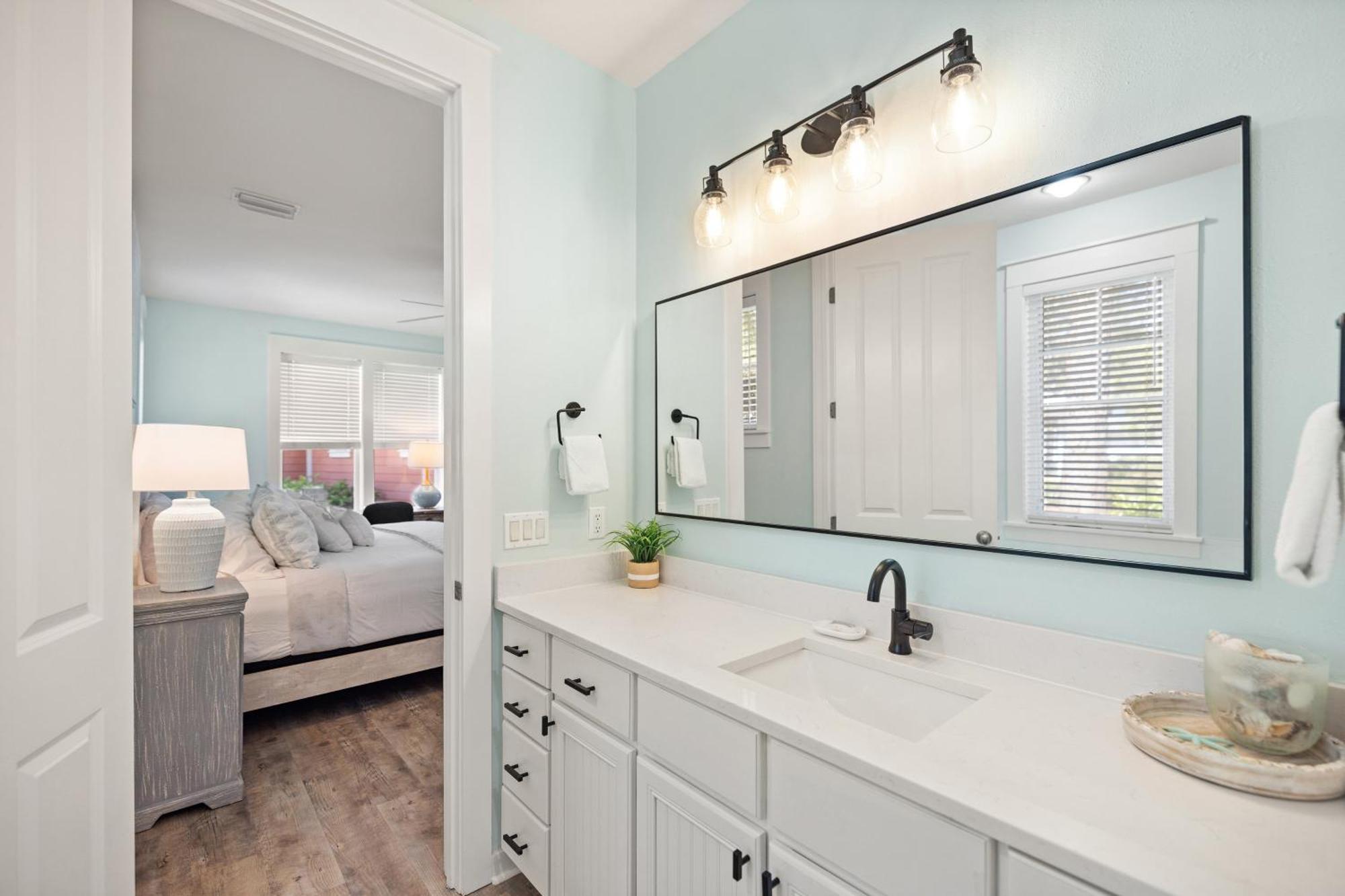 1352 Laurel Grove * Destin