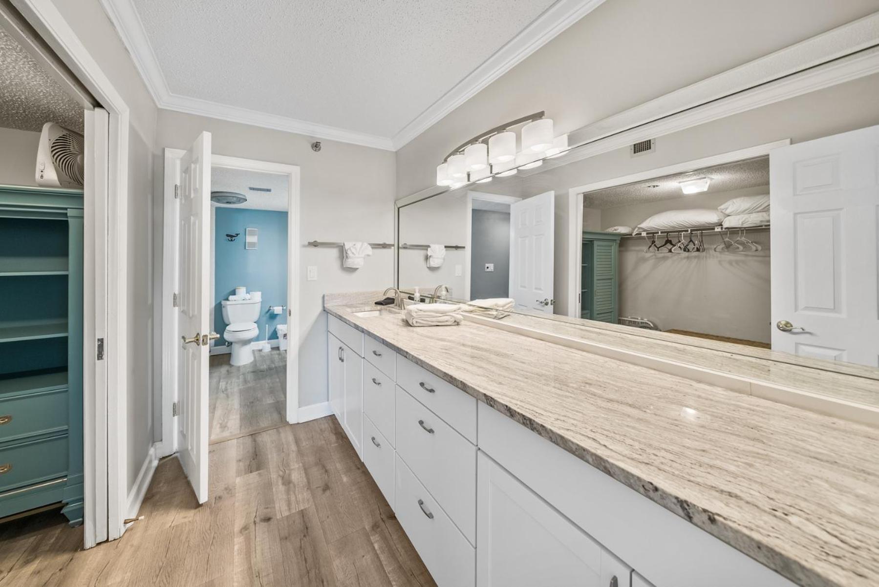 Holiday home Coastal Tides At Enclave 403a